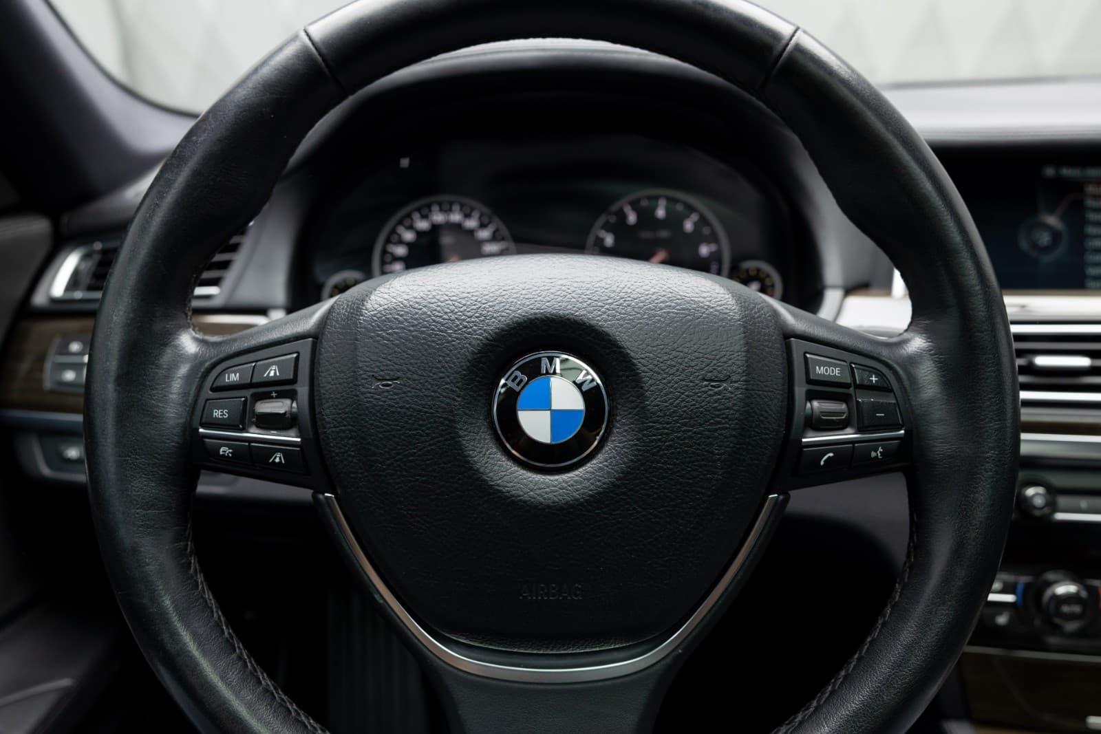 BMW 7-serie - bilde 24