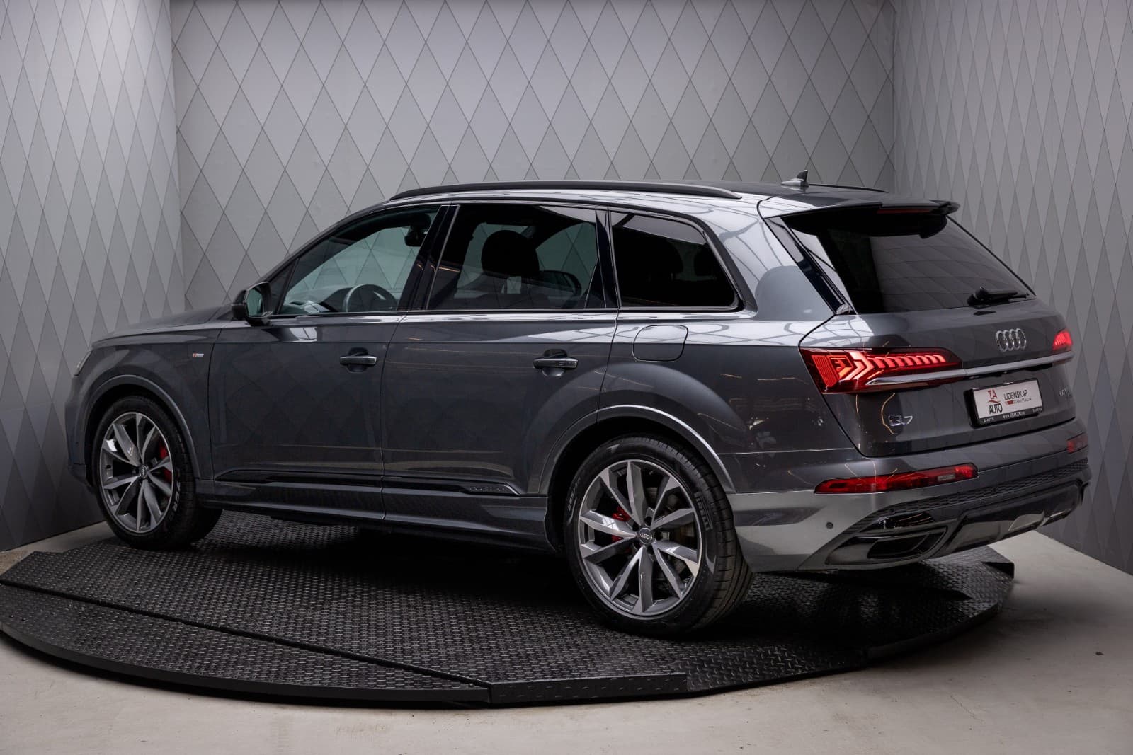 Audi Q7 - bilde 7