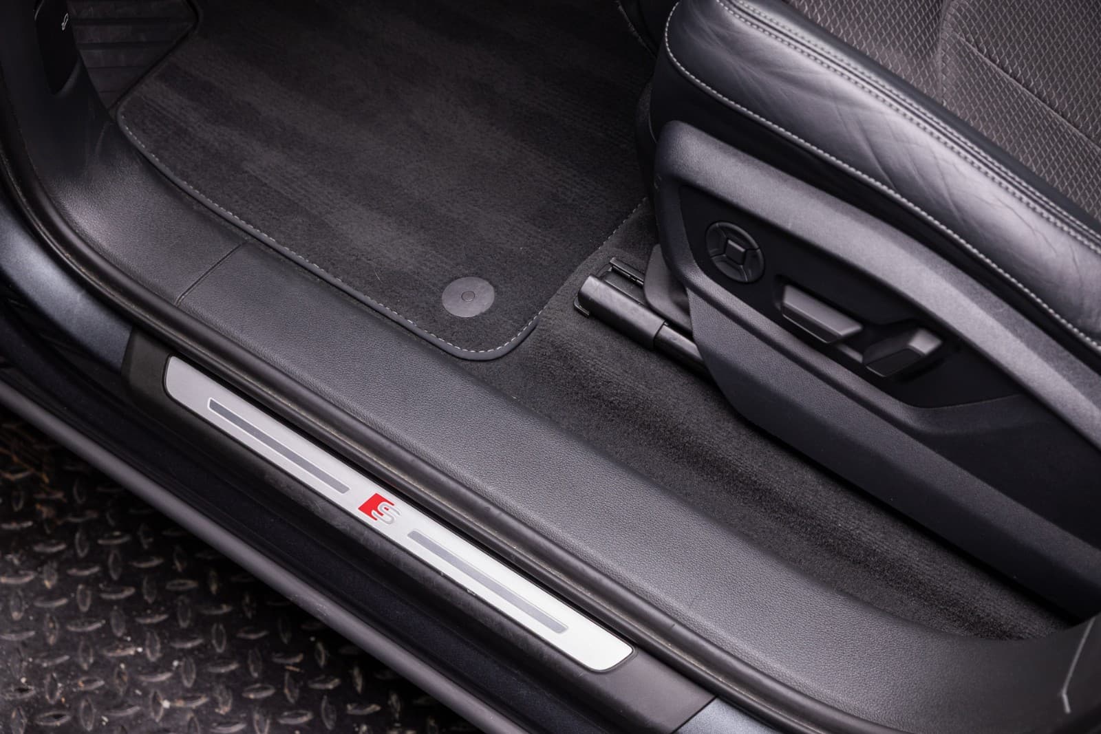 Audi Q7 - bilde 15