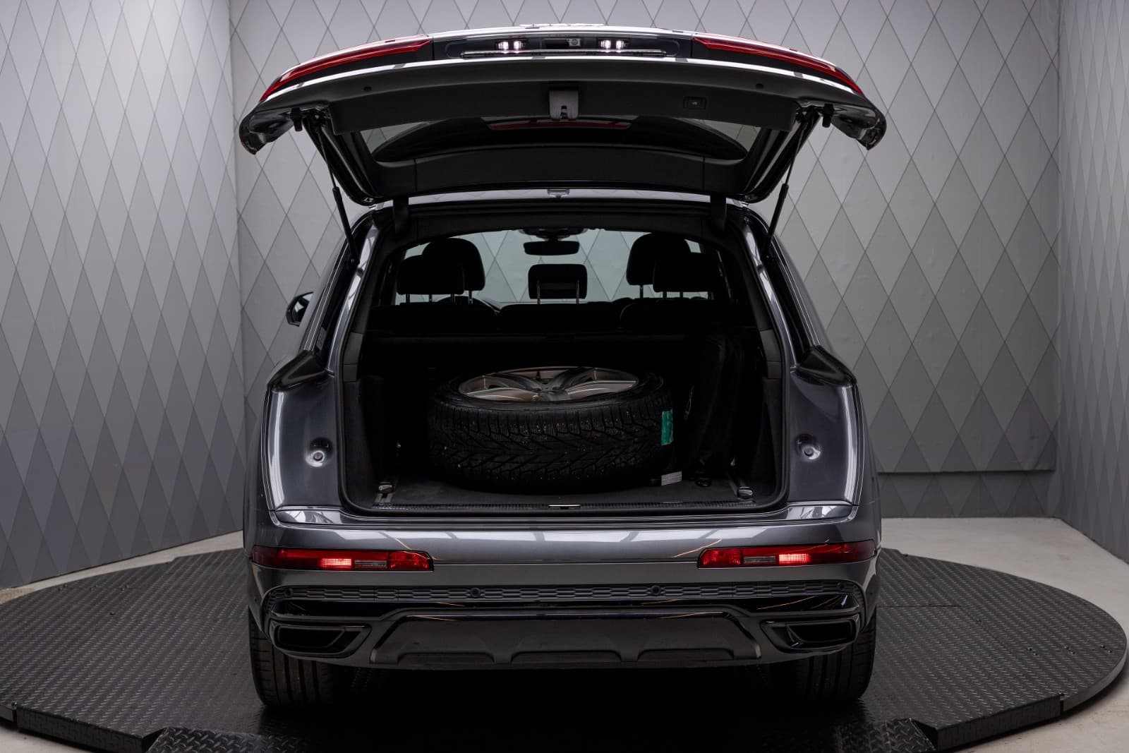 Audi Q7 - bilde 9