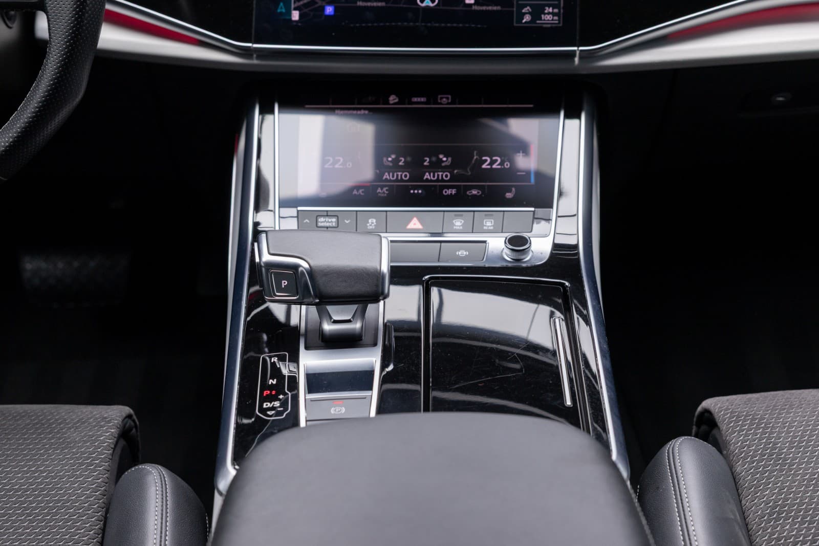 Audi Q7 - bilde 32