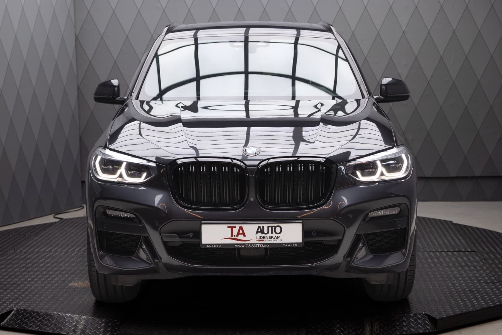 BMW X3 - bilde 4