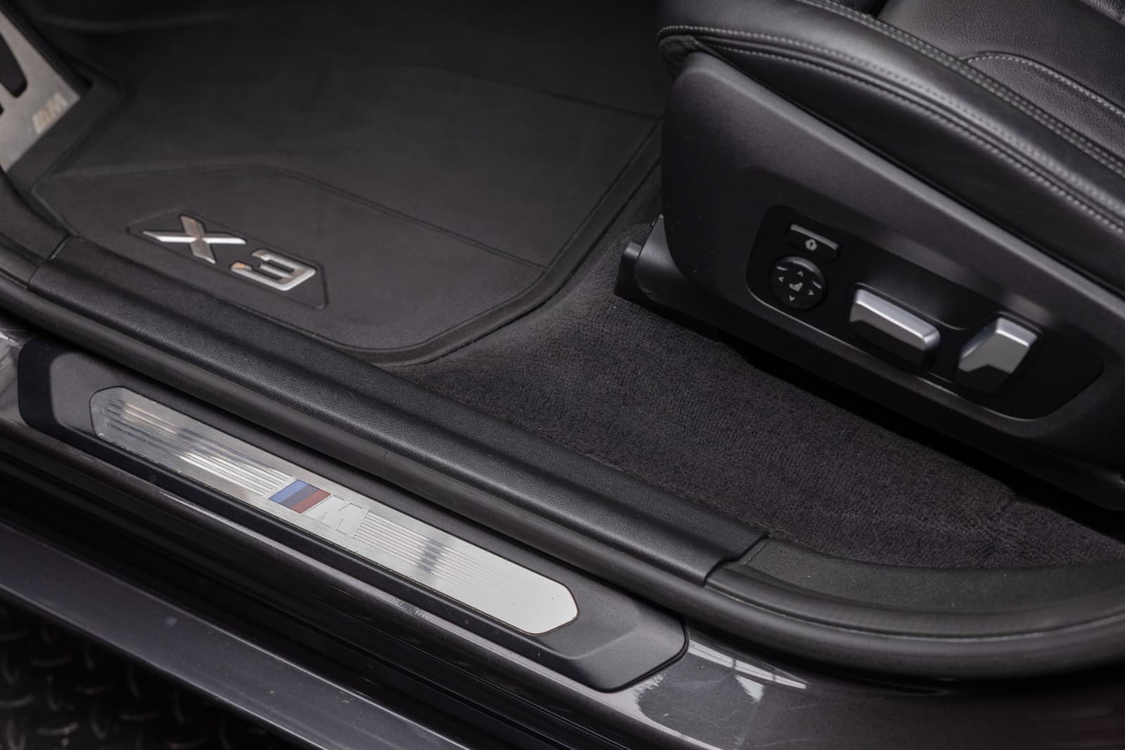 BMW X3 - bilde 16