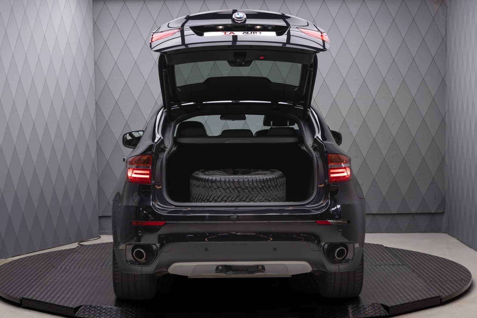 BMW X6 - bilde 10