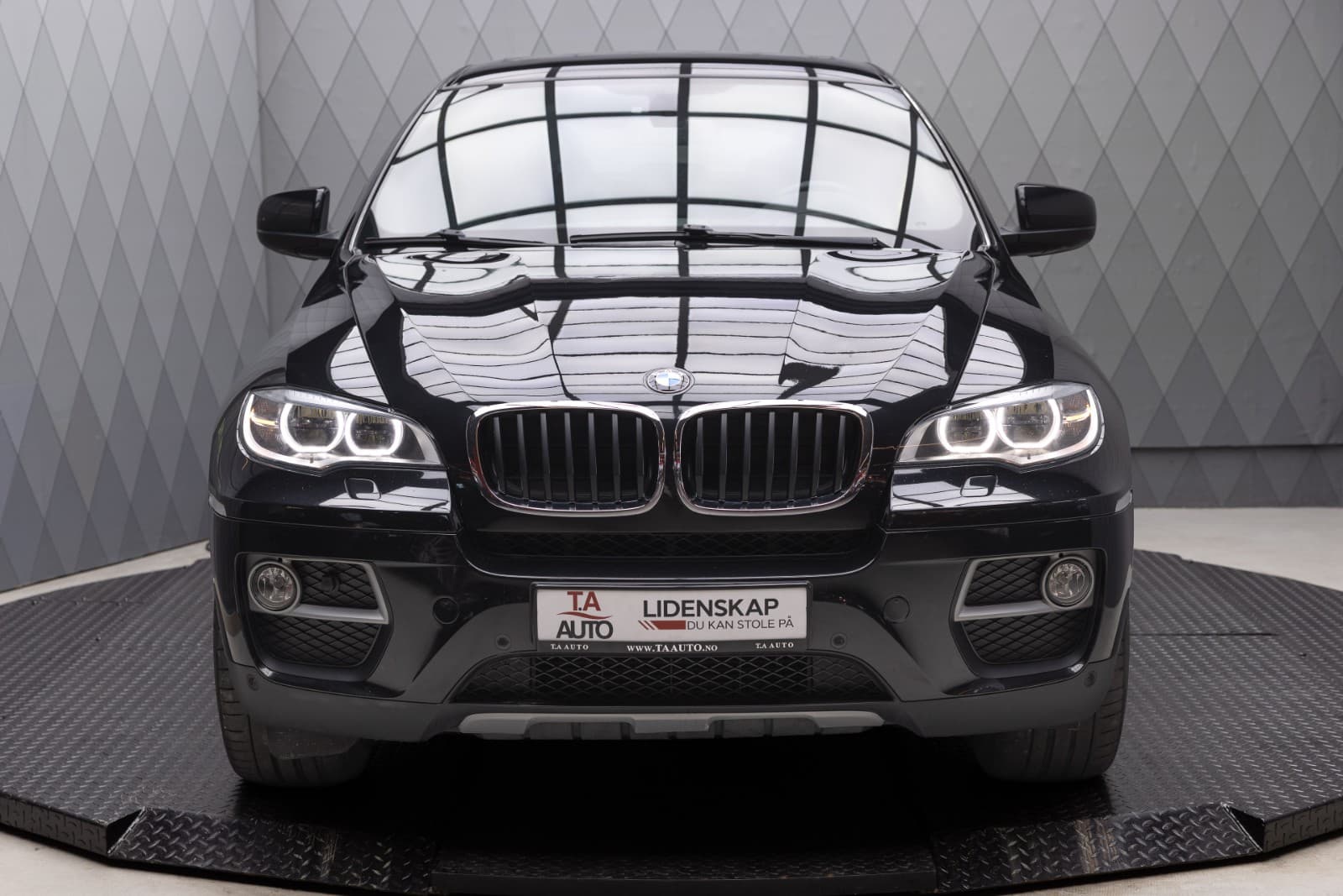 BMW X6 - bilde 4