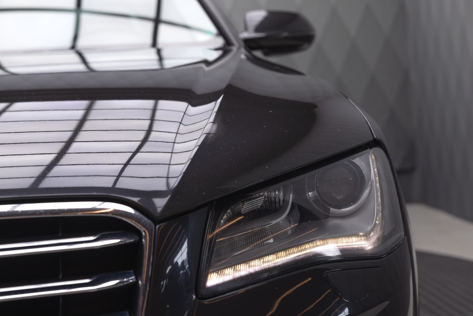 Audi A8 - bilde 5