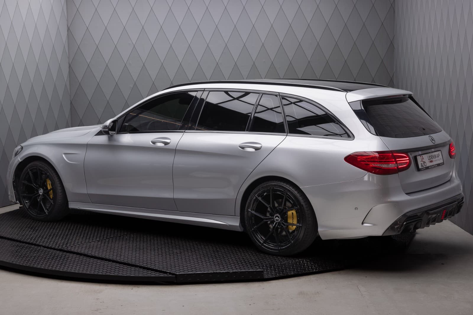 Mercedes-Benz C-Klasse - bilde 6