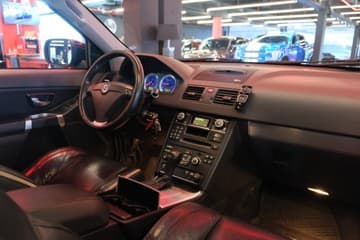 Volvo XC 90 - thumbnail 14