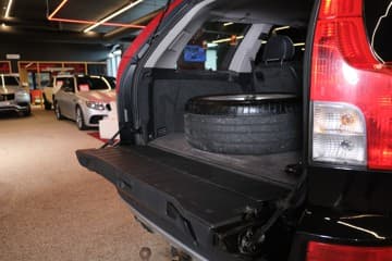 Volvo XC 90 - thumbnail 11