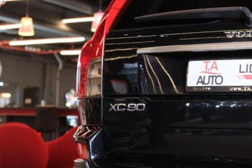Volvo XC 90 - thumbnail 8