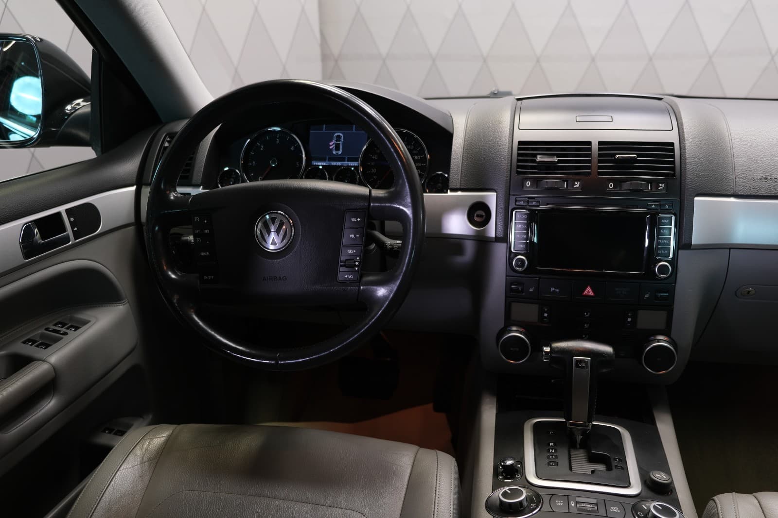 Volkswagen Touareg - bilde 17