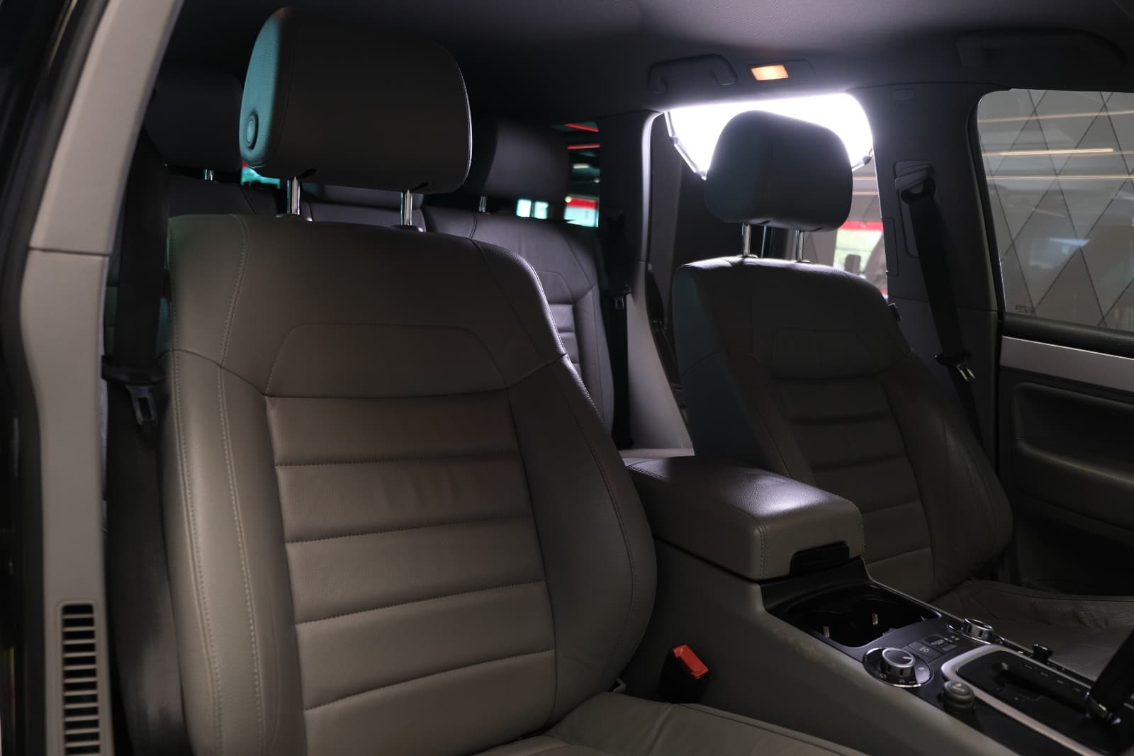 Volkswagen Touareg - bilde 27