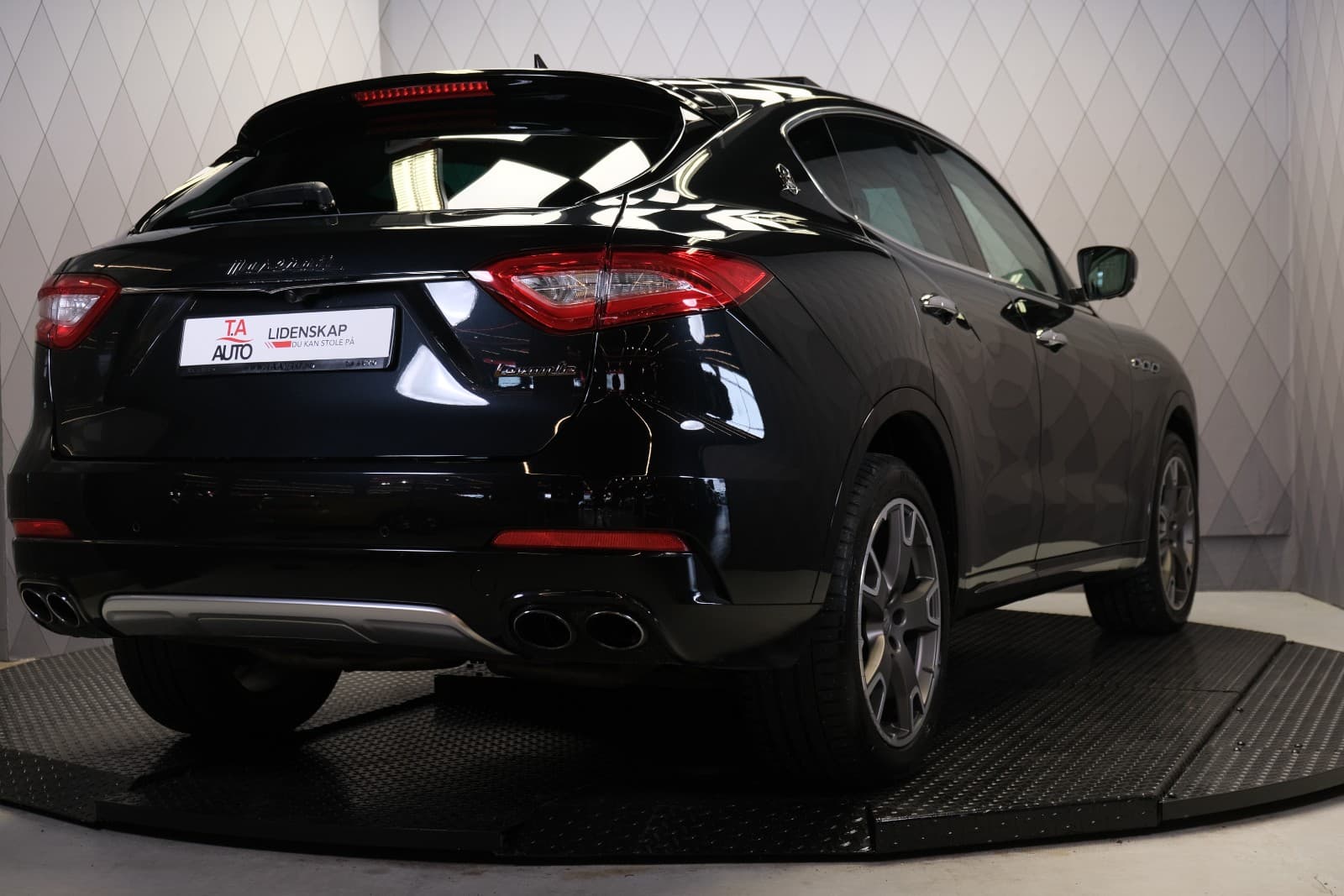 Maserati Levante - bilde 11