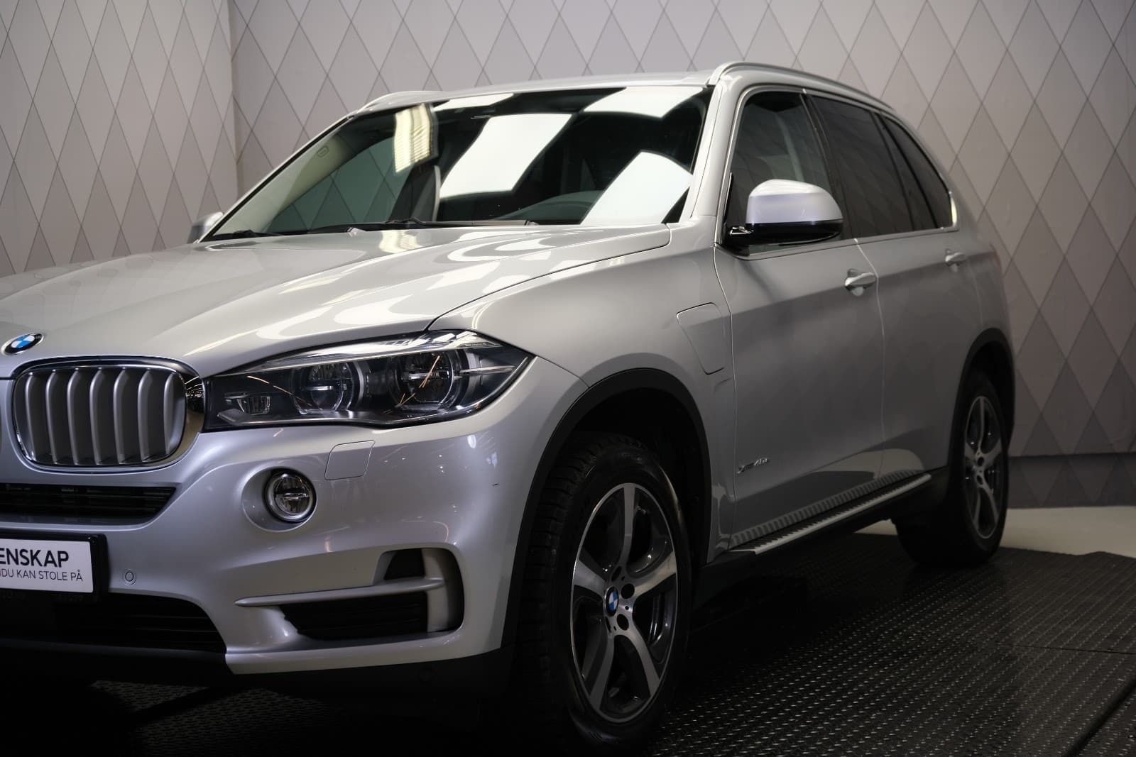 BMW X5 - bilde 16