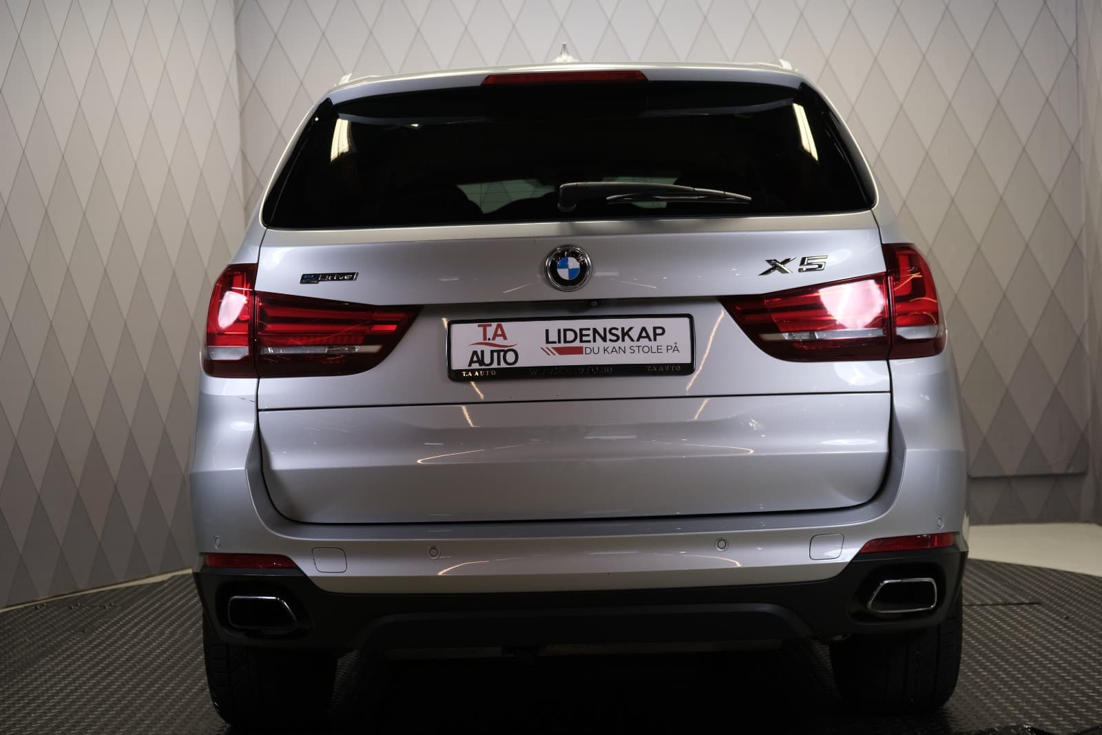 BMW X5 - bilde 10
