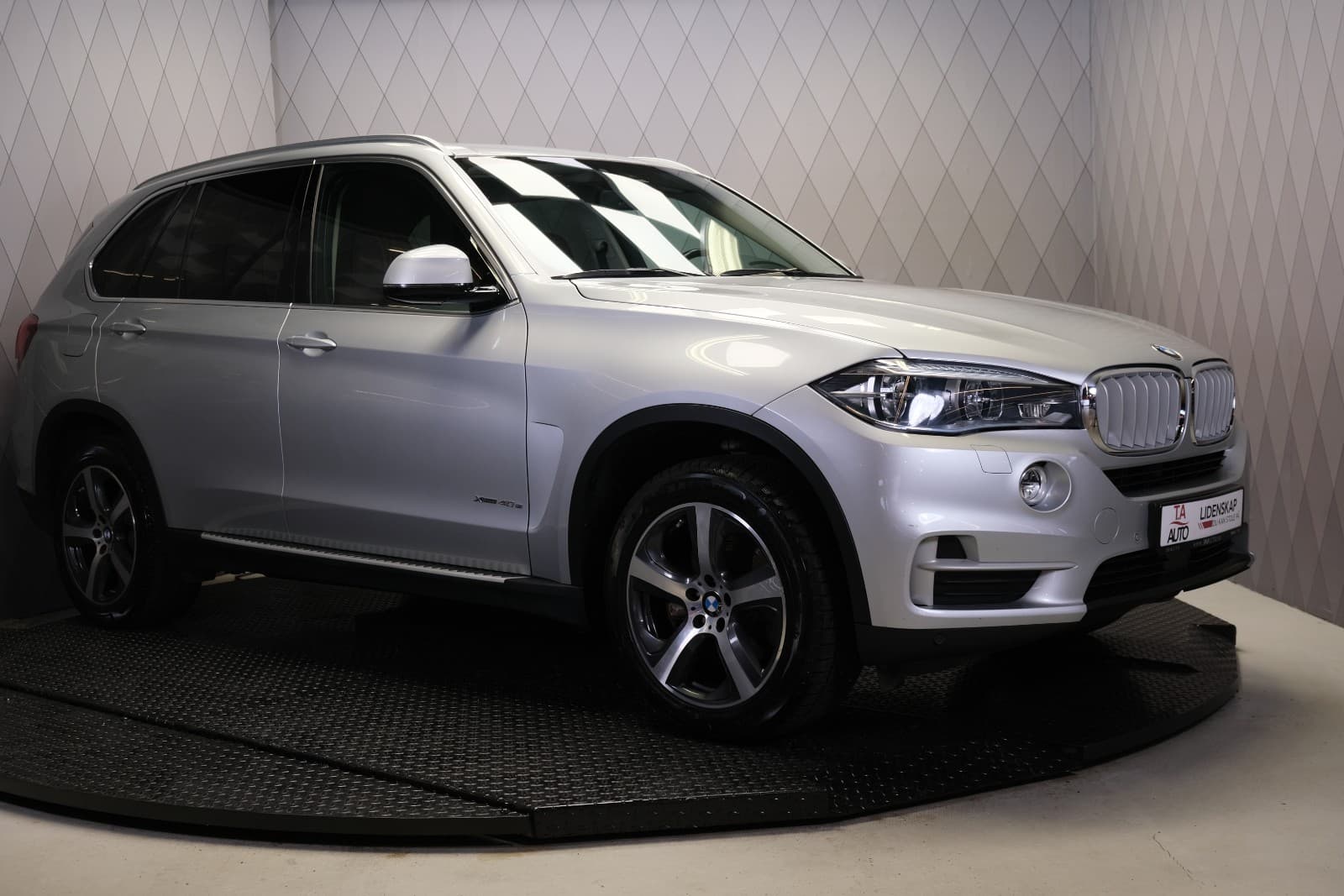 BMW X5 - bilde 6