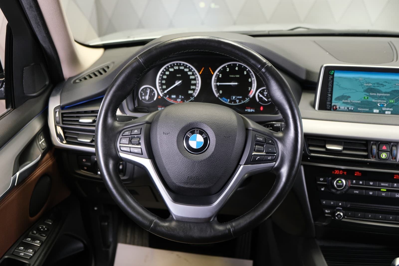 BMW X5 - bilde 23