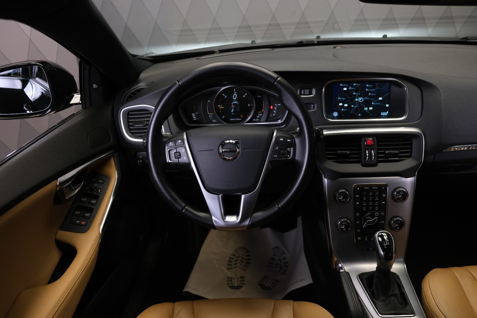 Volvo V40 Cross Country - bilde 24