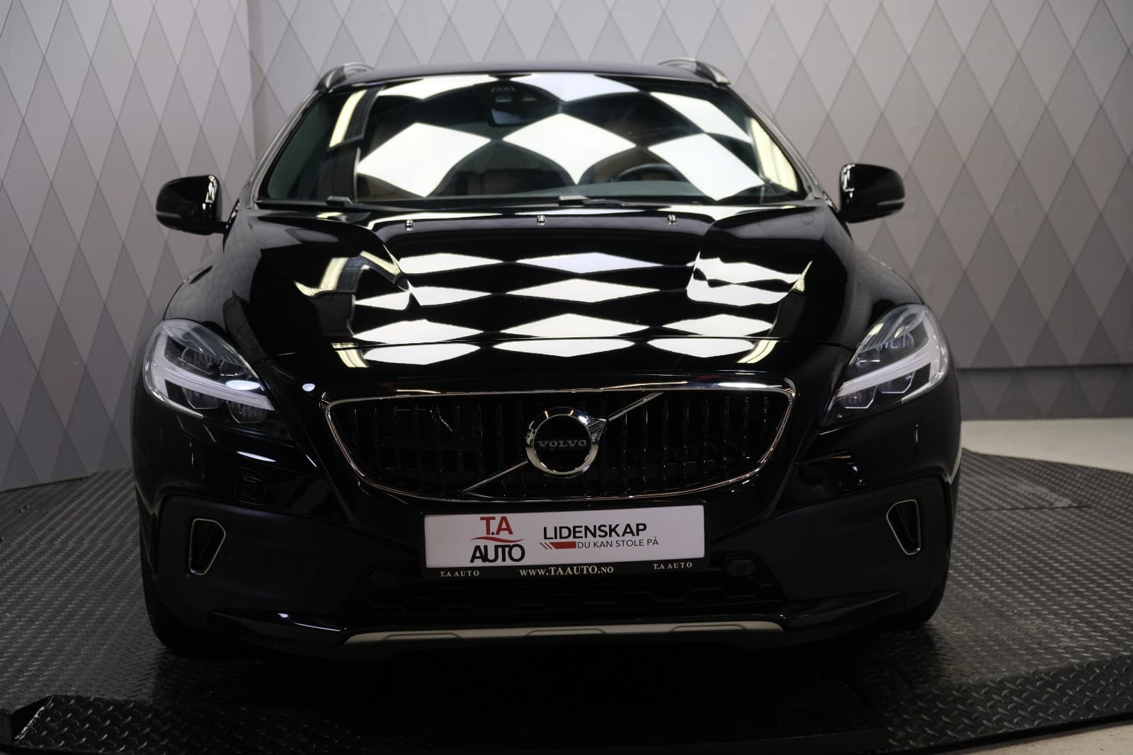 Volvo V40 Cross Country - bilde 18
