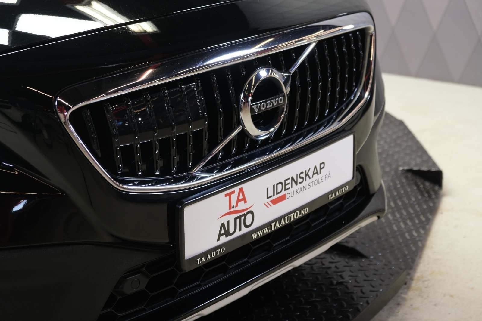 Volvo V40 Cross Country - bilde 19