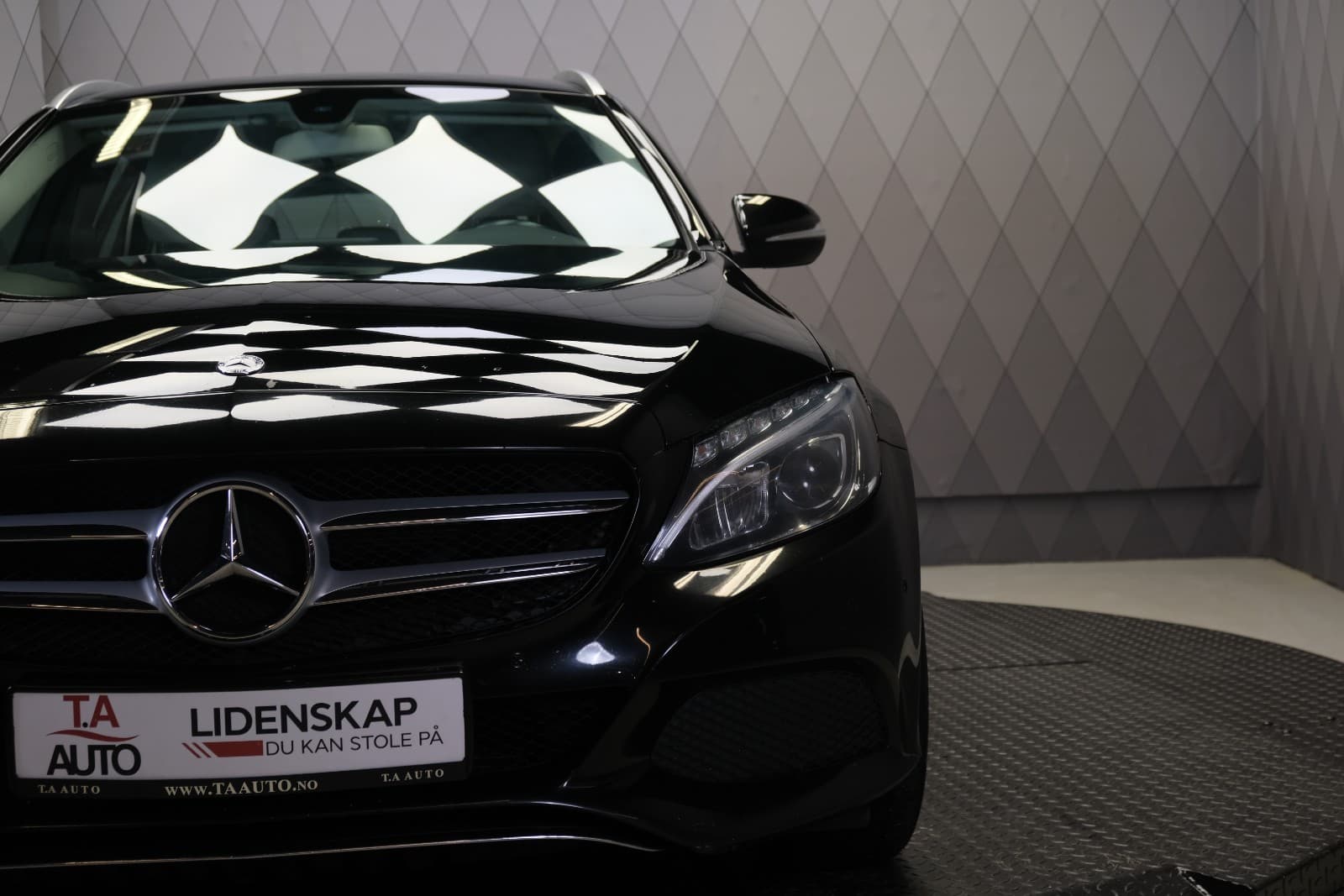 Mercedes-Benz C-Klasse - bilde 10