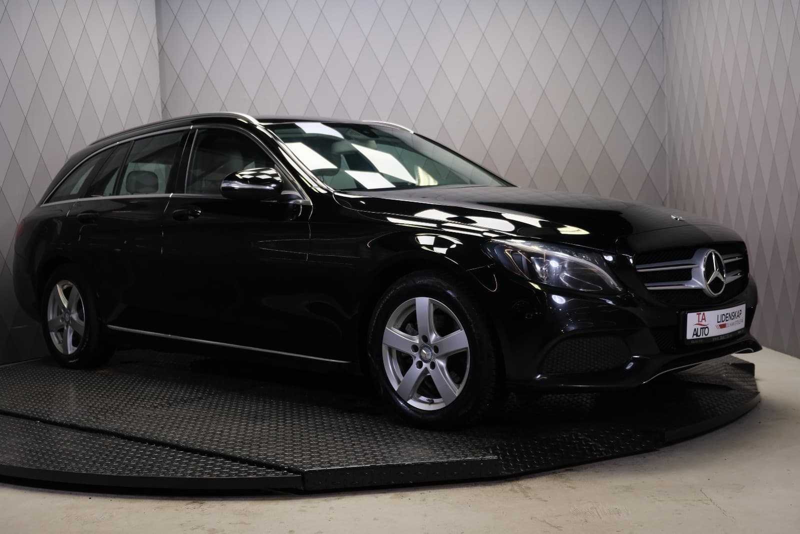Mercedes-Benz C-Klasse - bilde 4