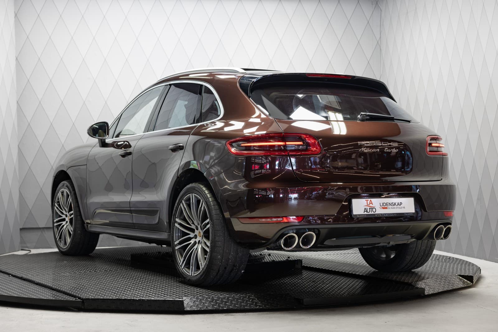 Porsche Macan - bilde 1