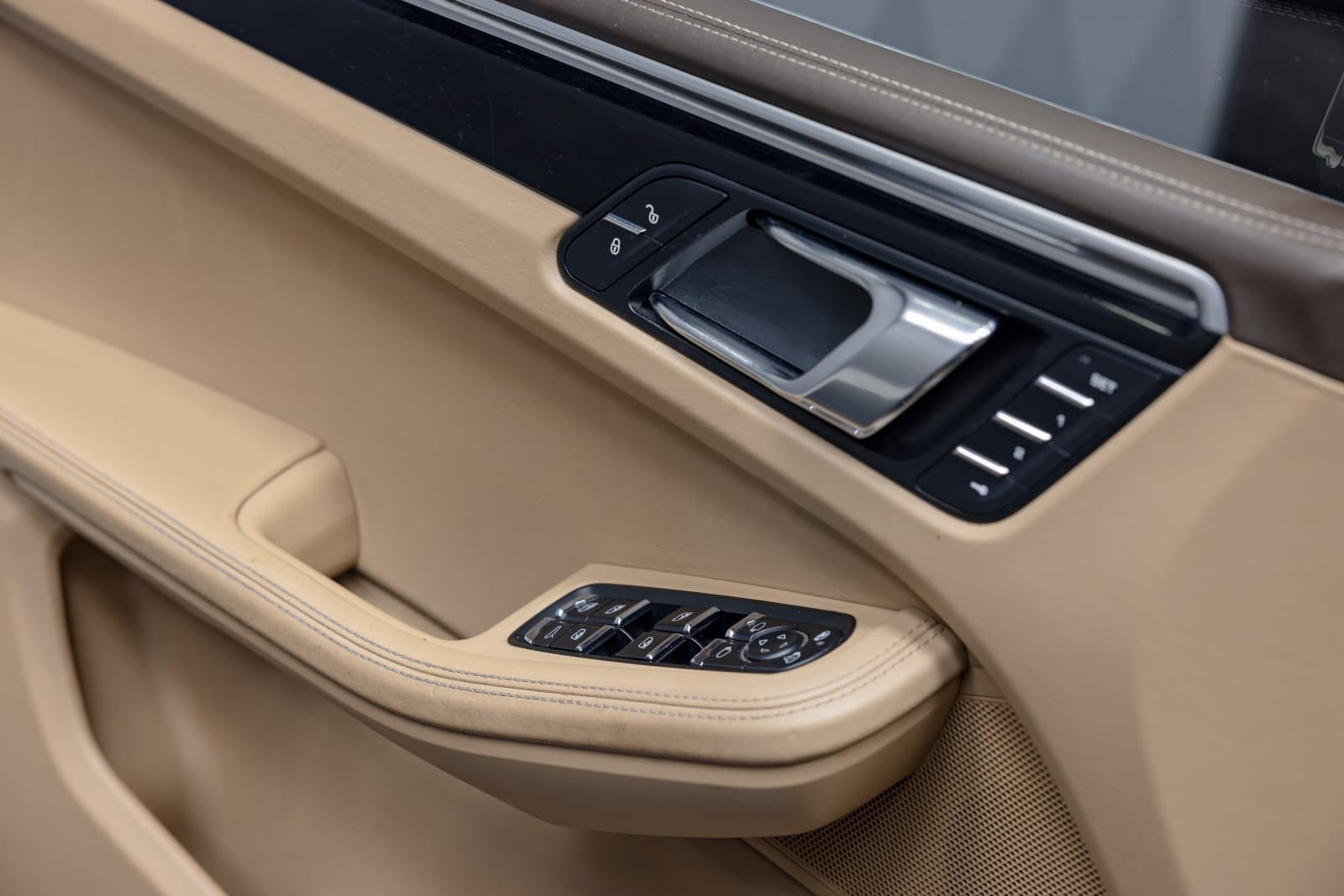 Porsche Macan - bilde 24