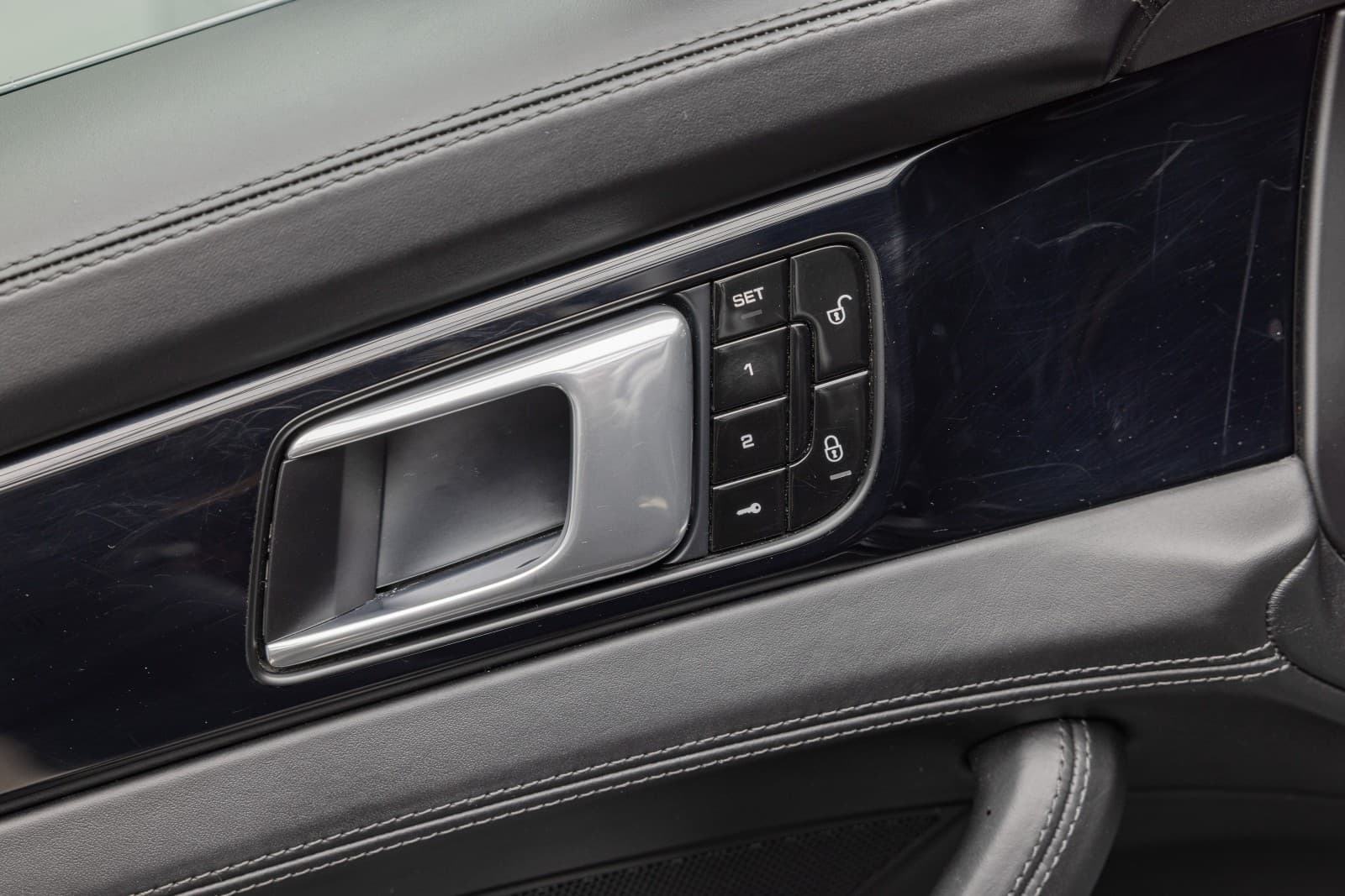 Porsche Panamera - bilde 15