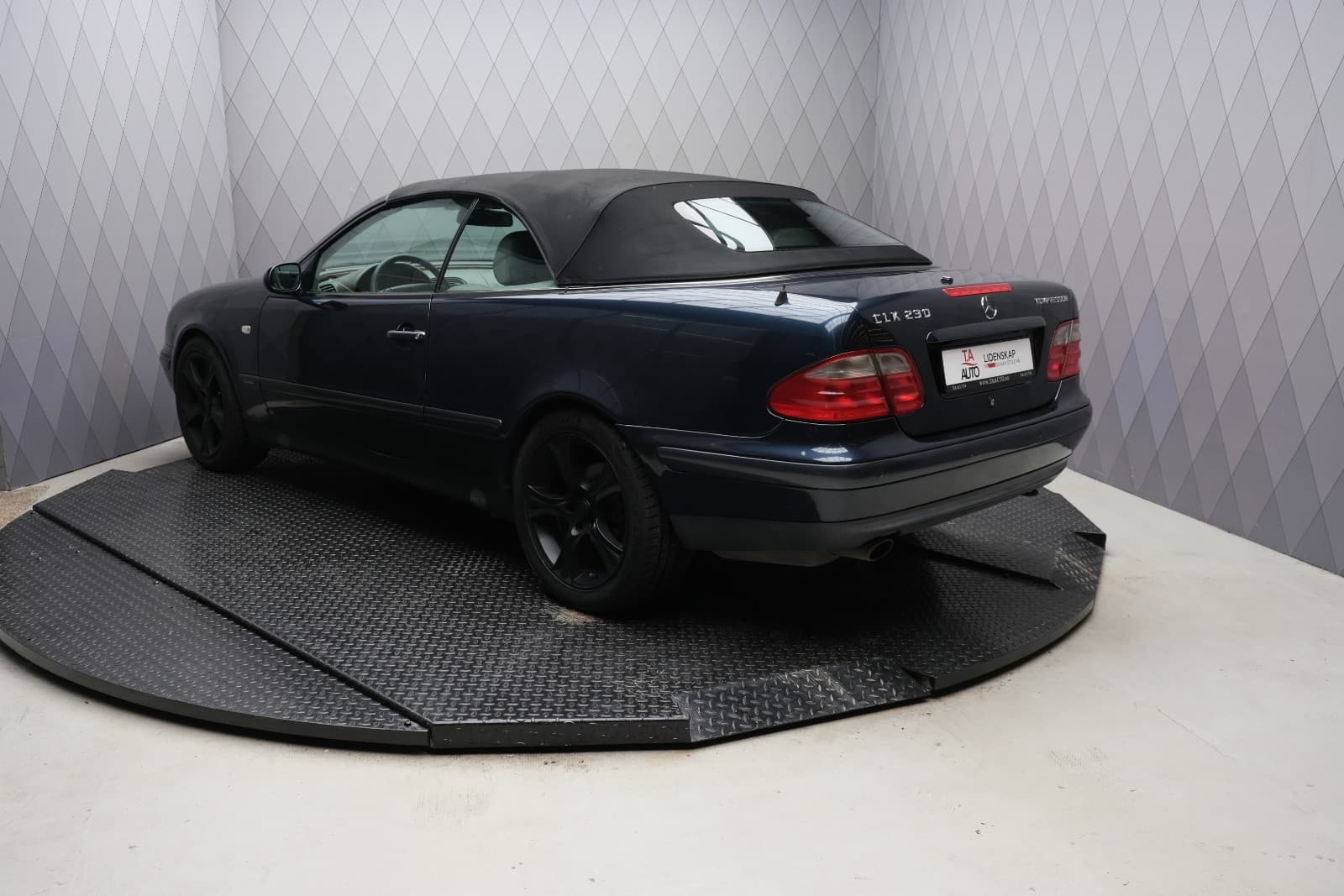 Mercedes-Benz CLK - bilde 1