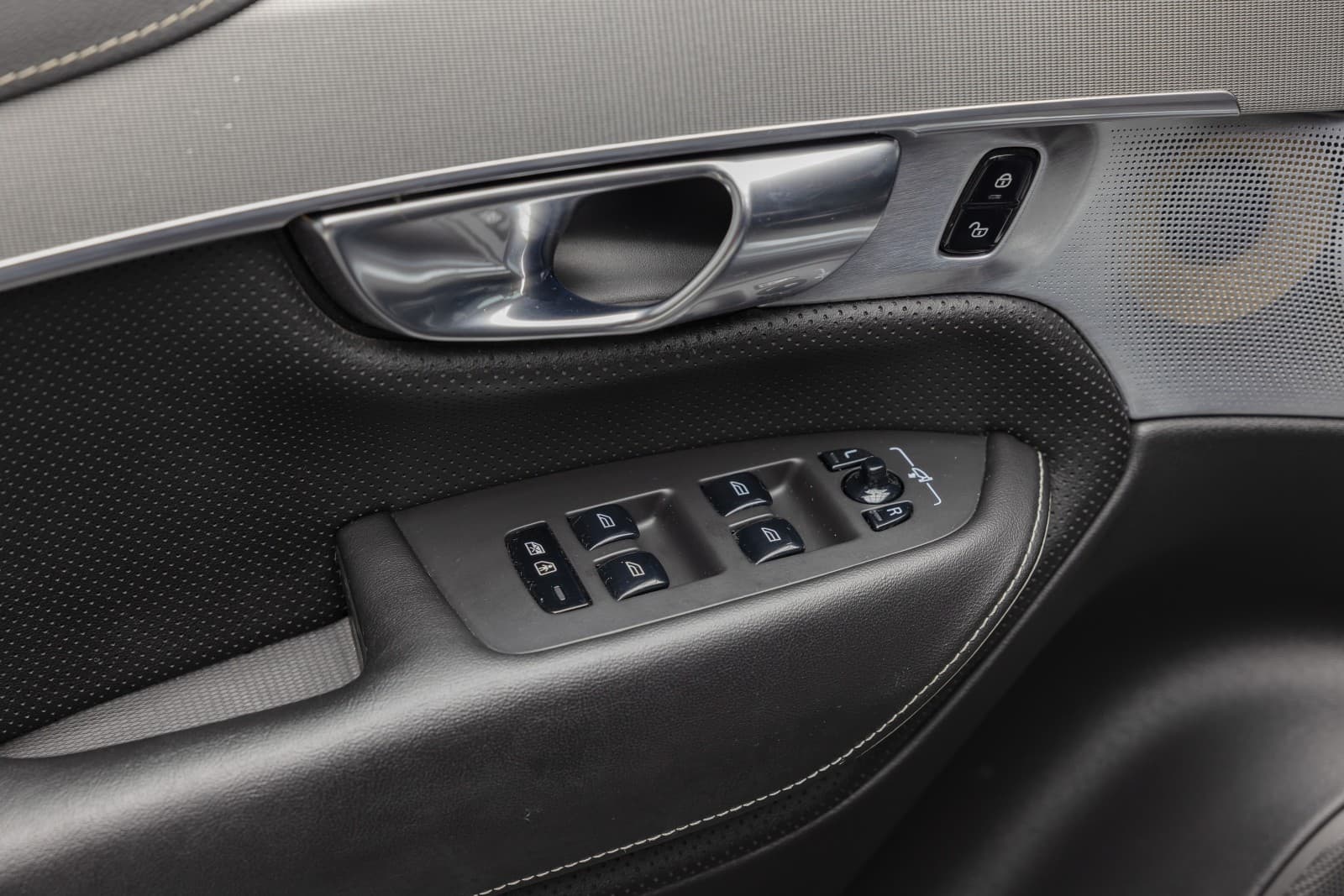 Volvo XC 90 - bilde 15