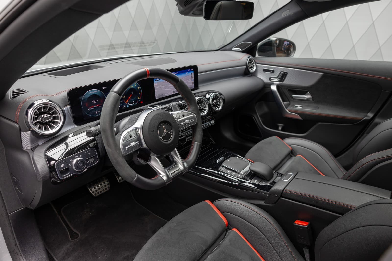 Mercedes-Benz CLA - bilde 22