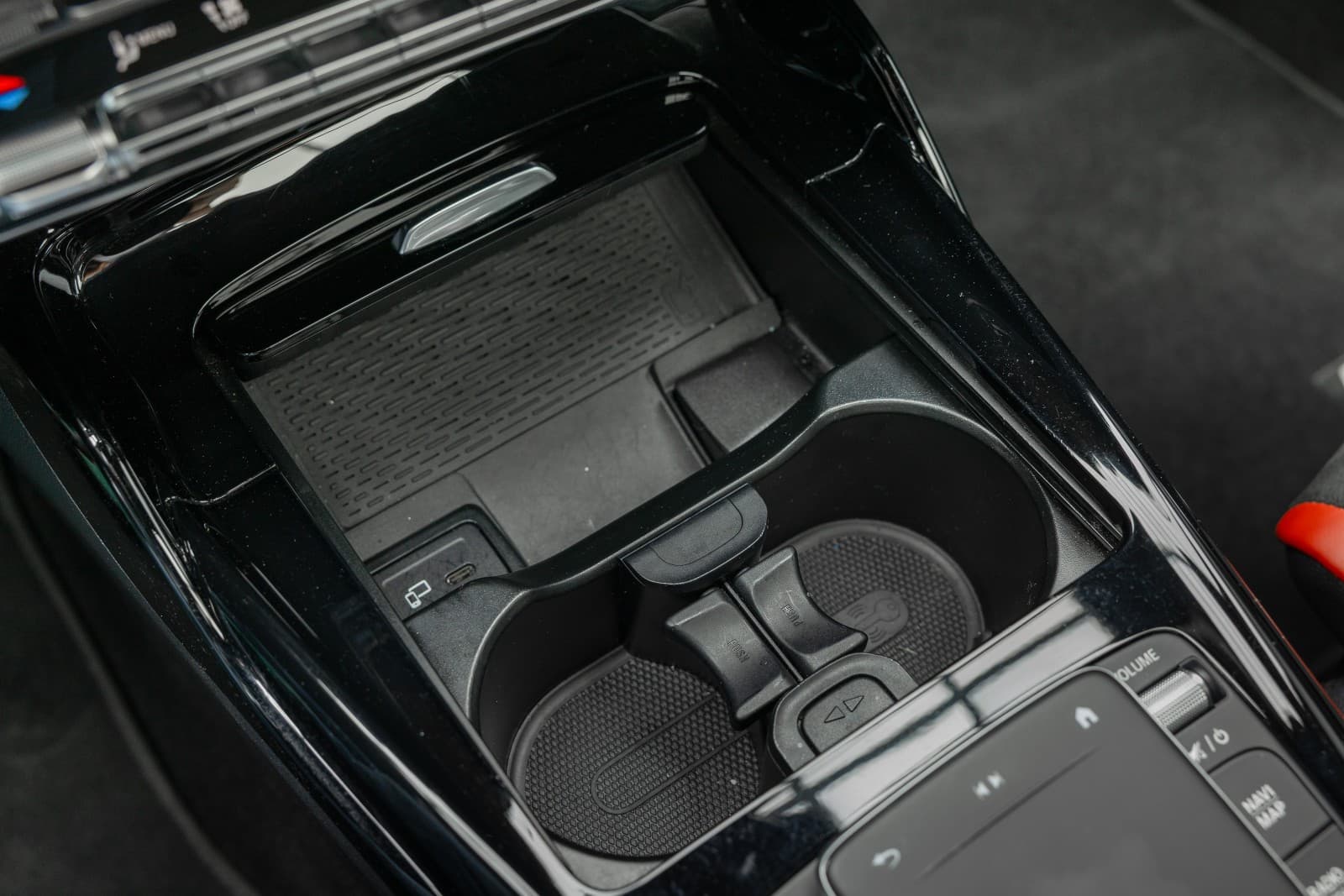 Mercedes-Benz CLA - bilde 36