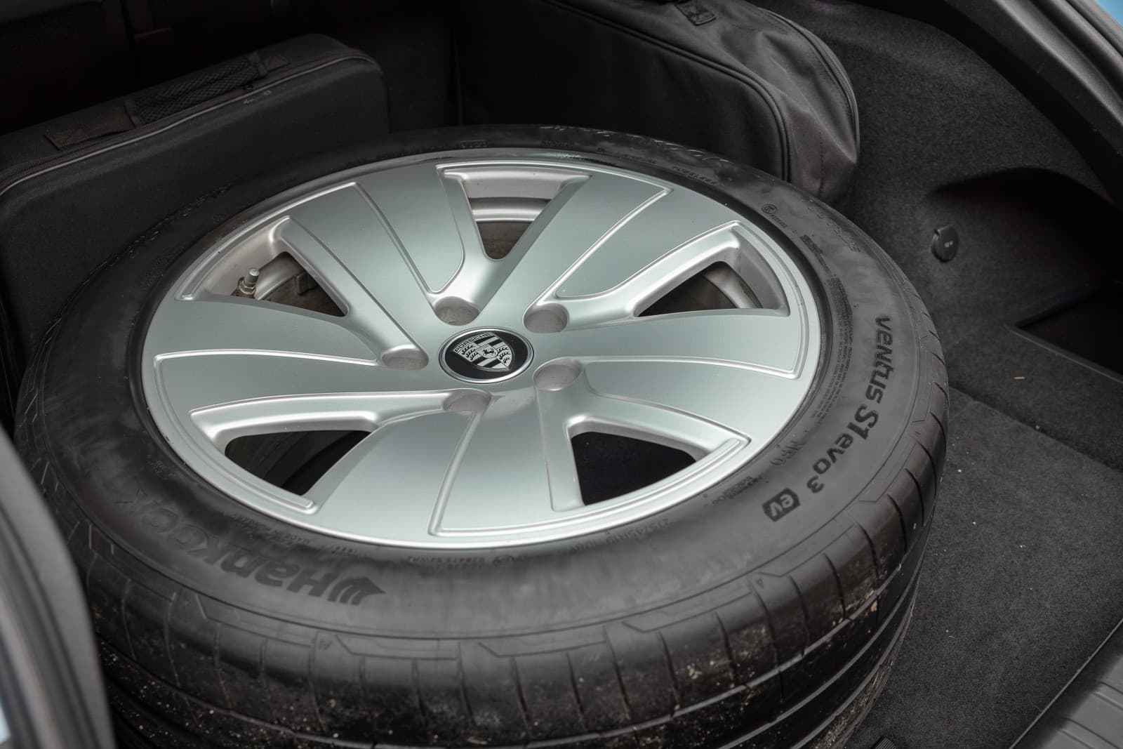 Porsche Taycan Cross Turismo - bilde 10