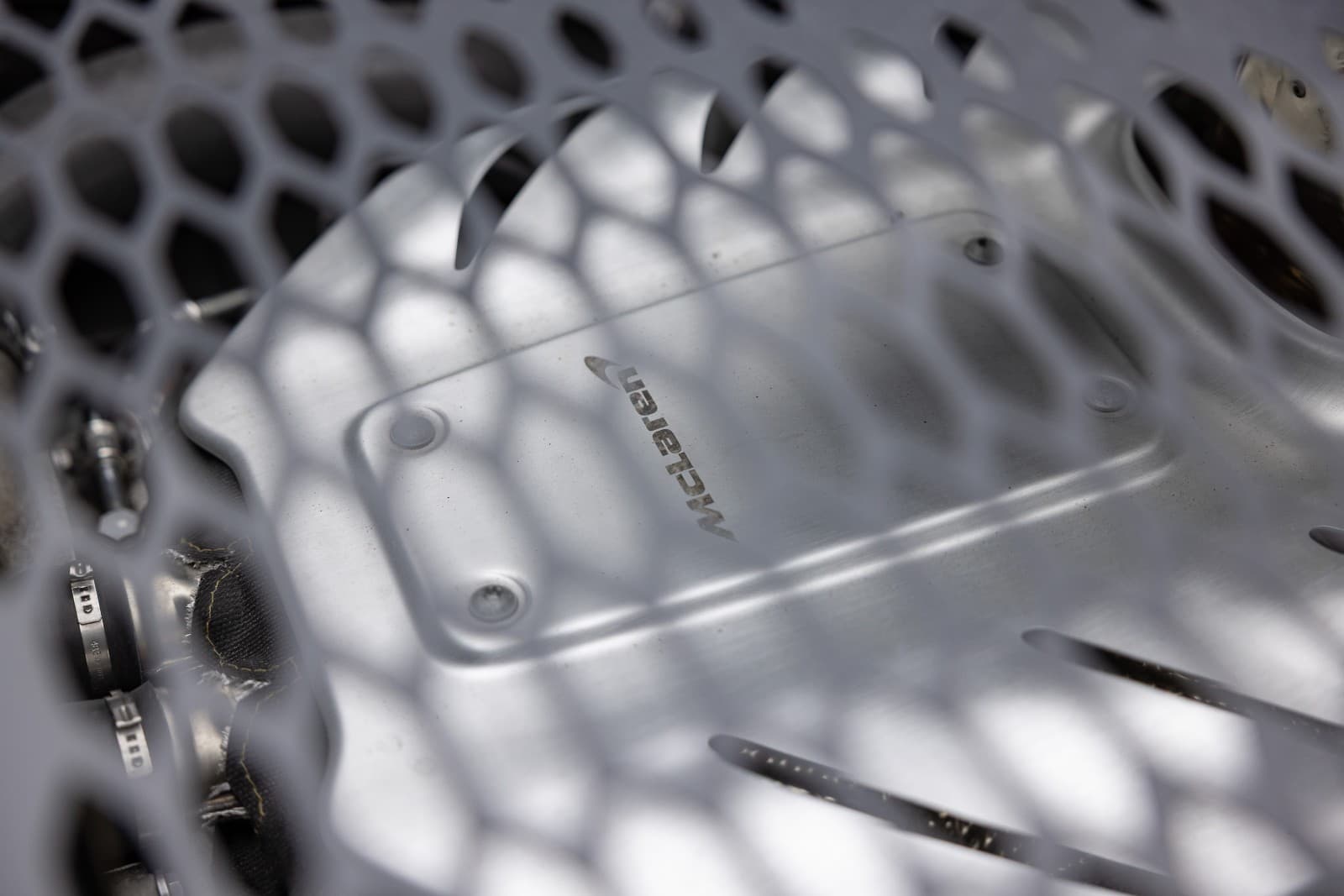 McLaren Artura - bilde 24