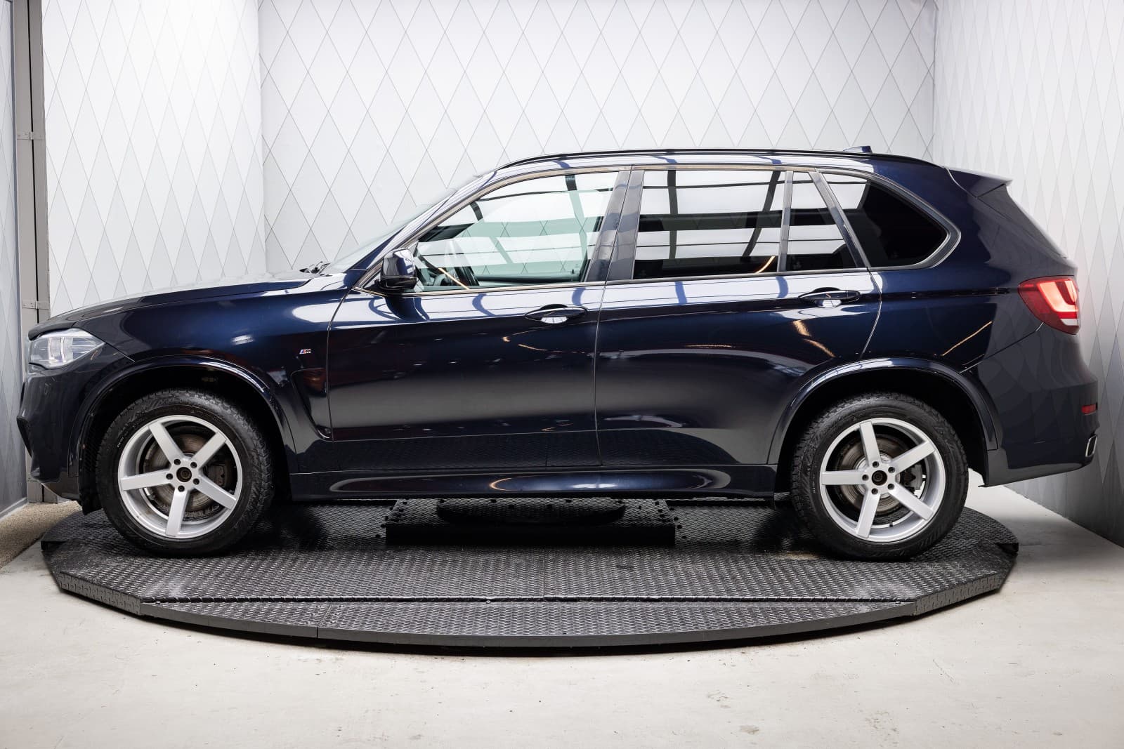 BMW X5 - bilde 7