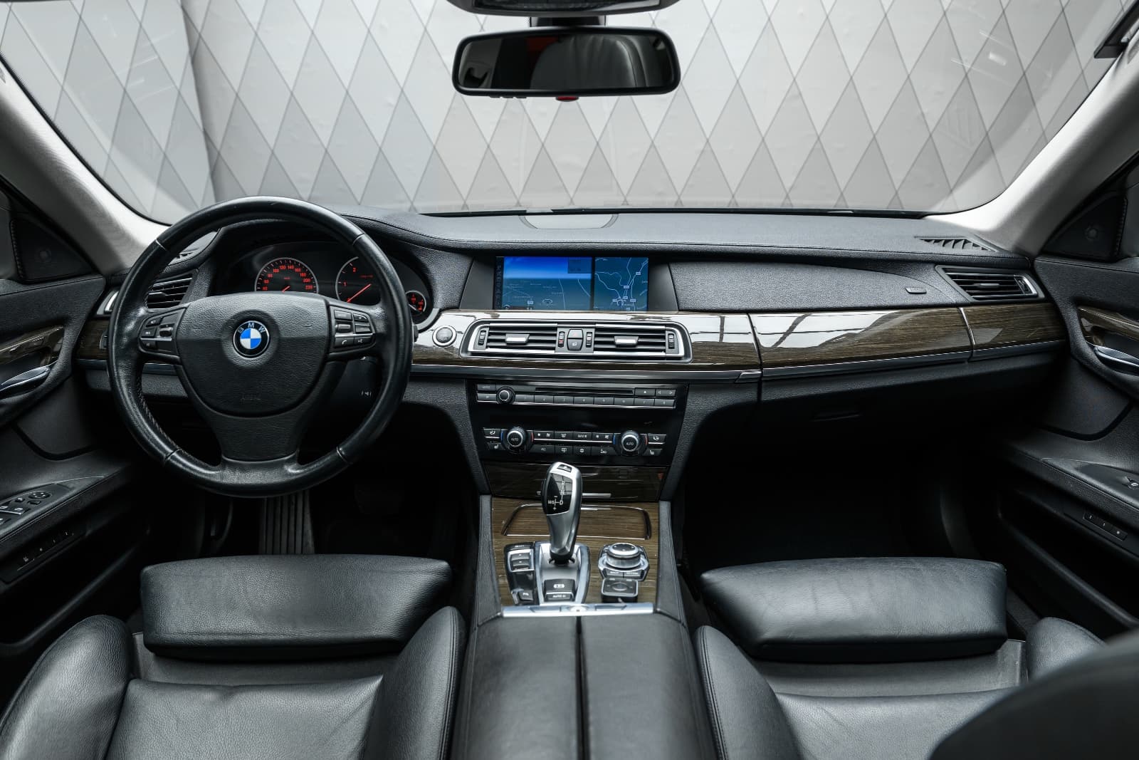 BMW 7-serie - bilde 9