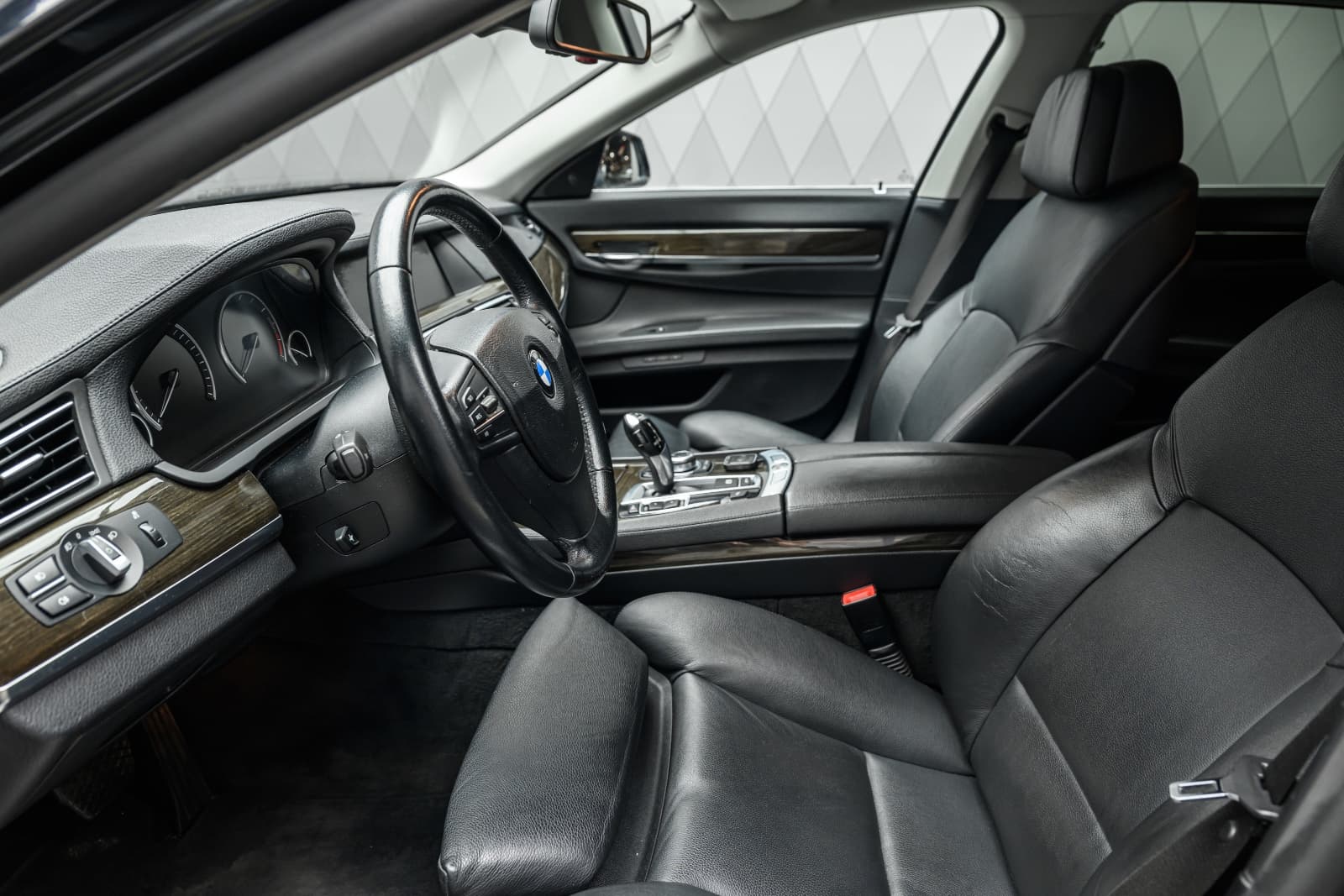 BMW 7-serie - bilde 13