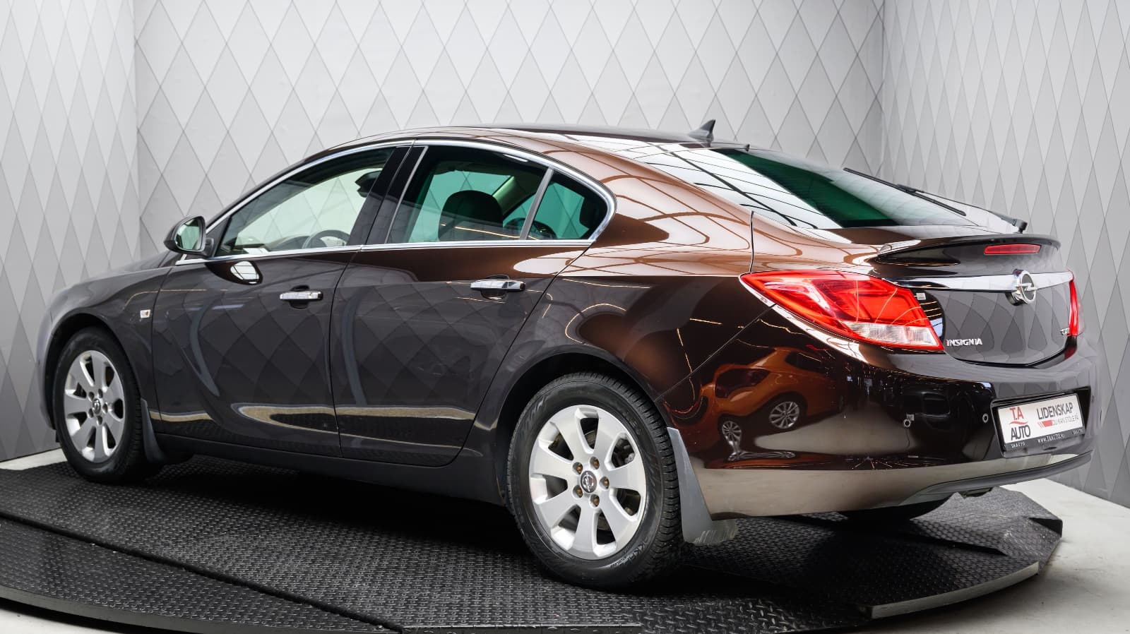 Opel Insignia - bilde 6