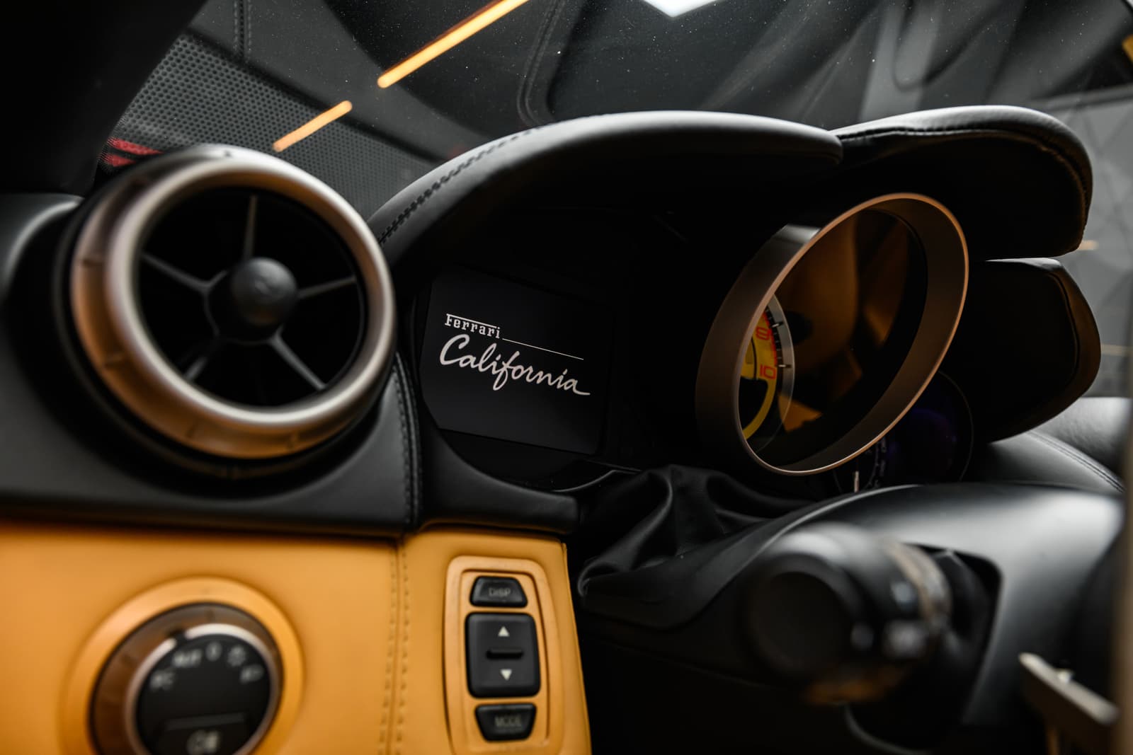 Ferrari California - bilde 32