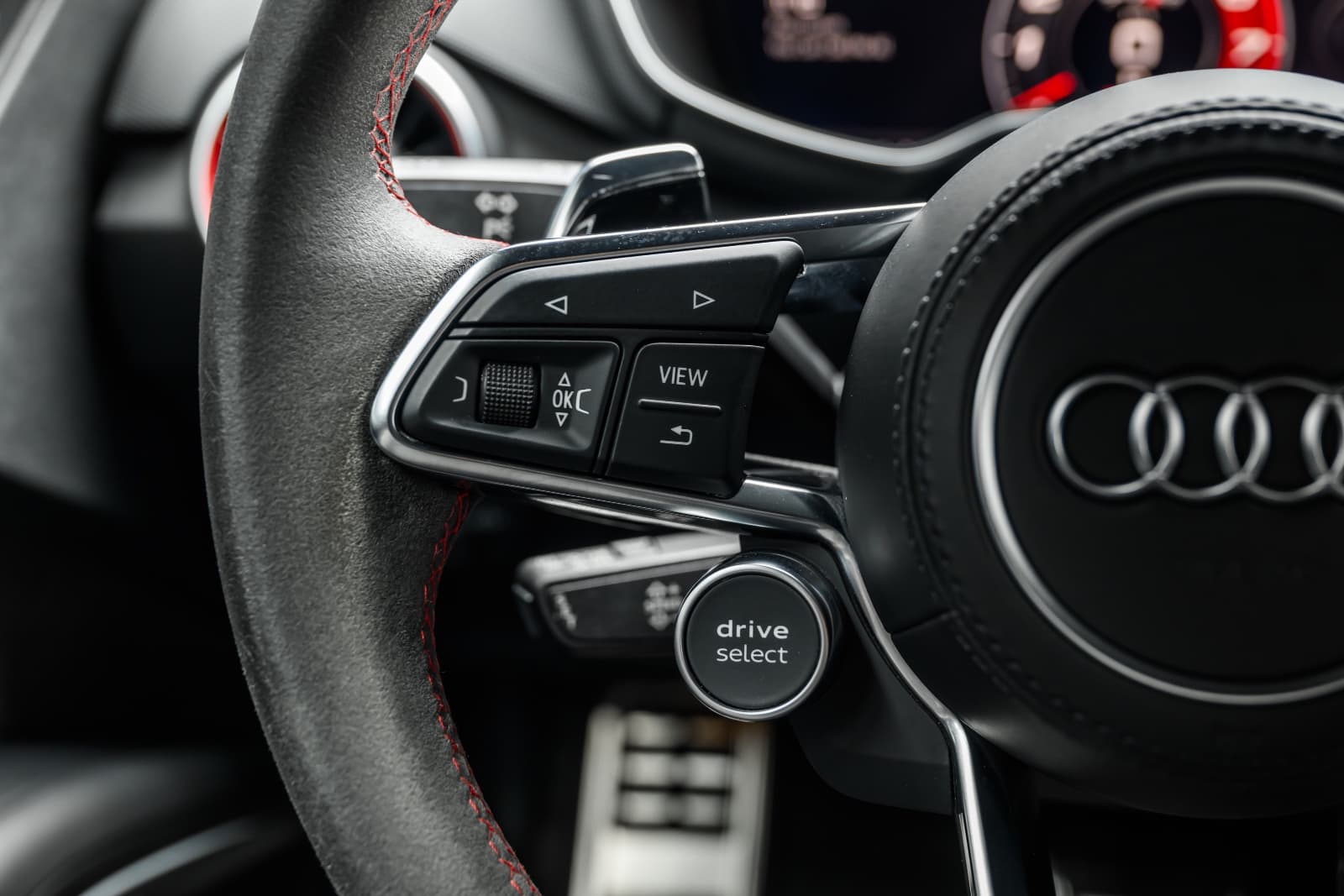 Audi TT RS - bilde 22