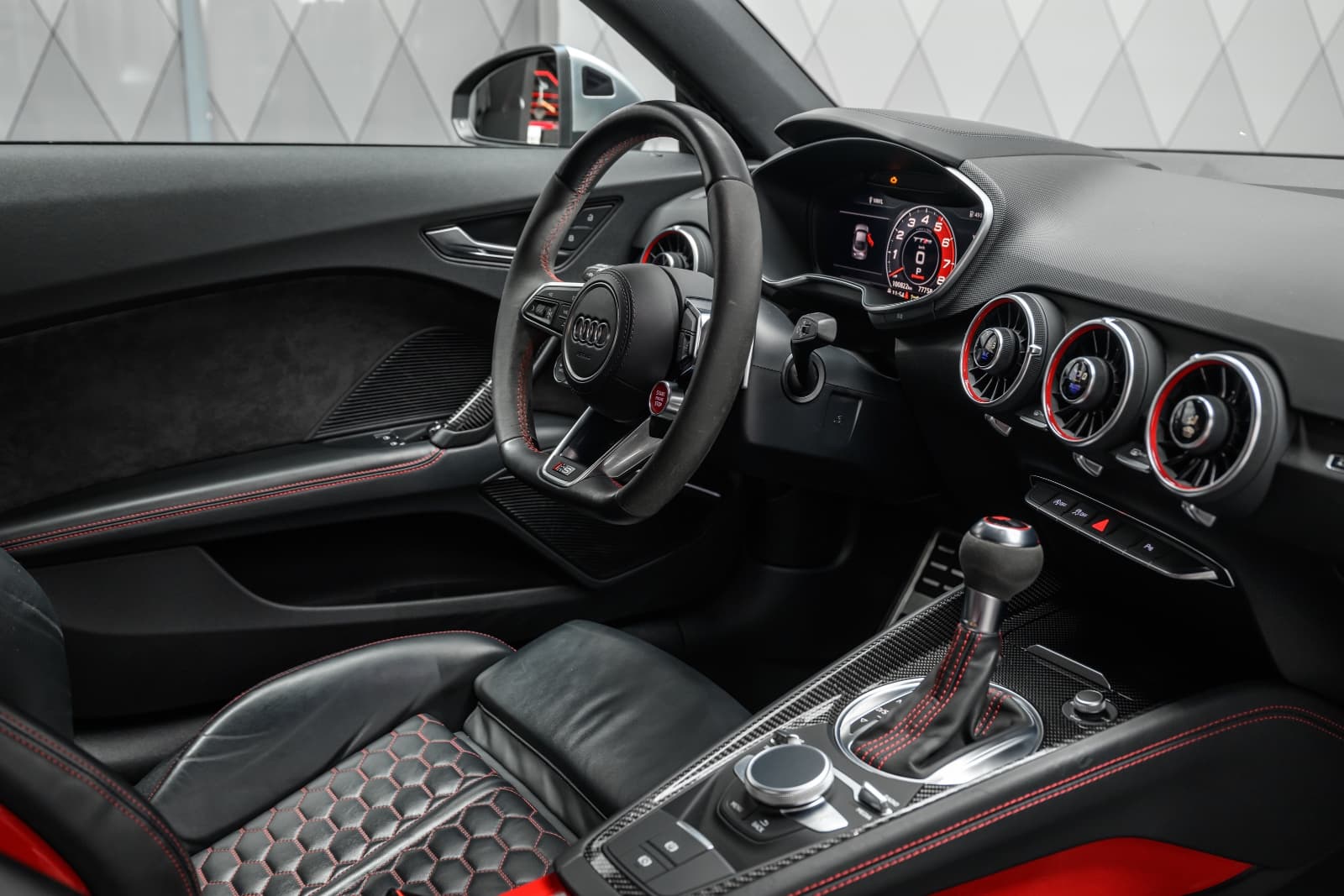 Audi TT RS - bilde 33