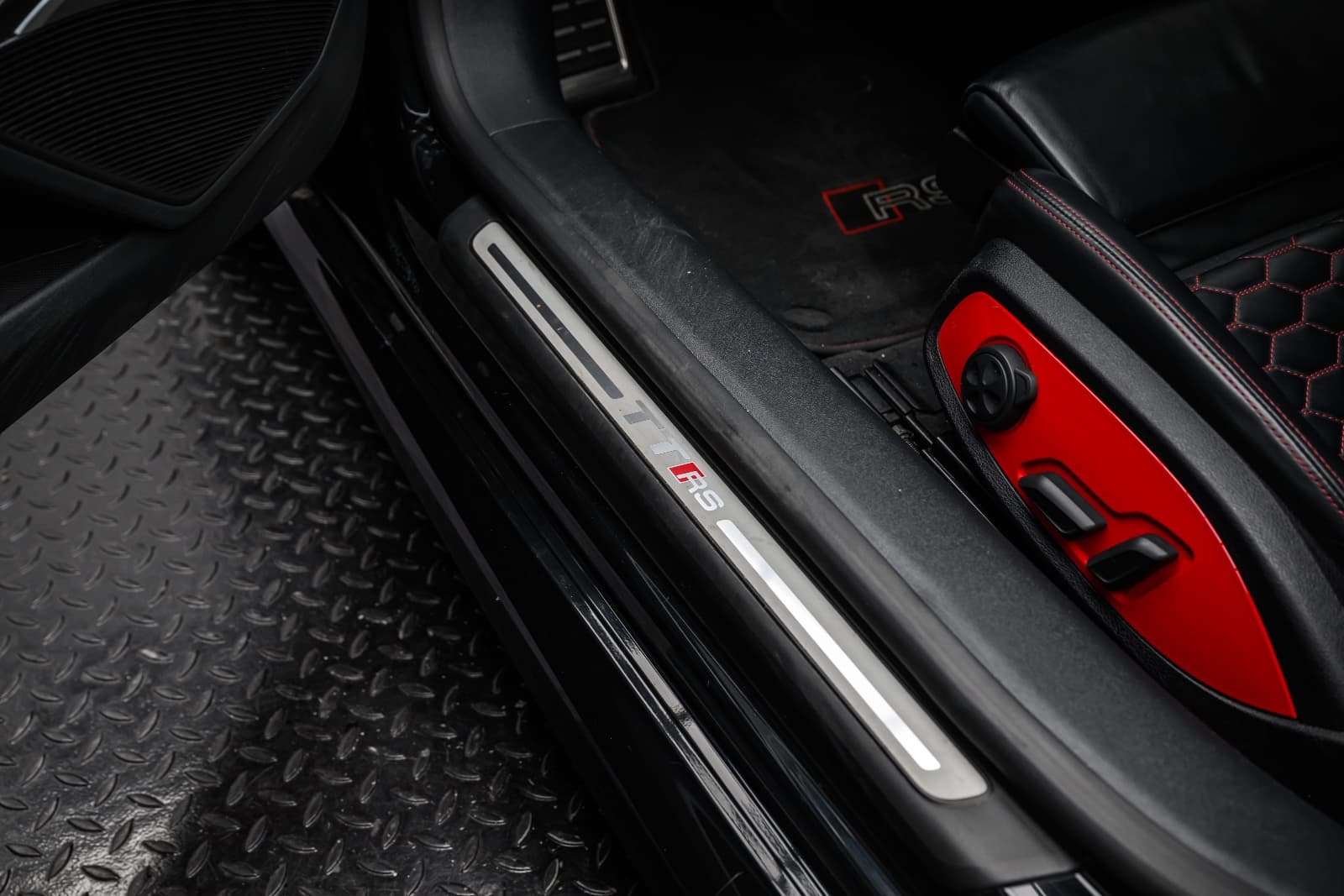 Audi TT RS - bilde 16