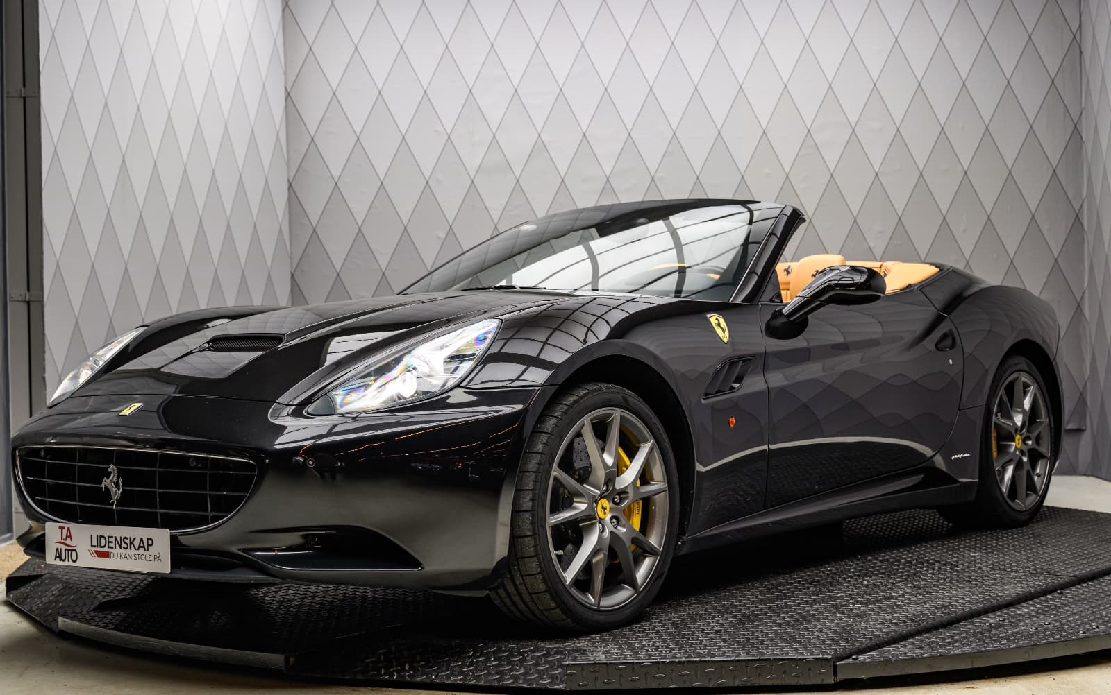 Ferrari California - bilde 2