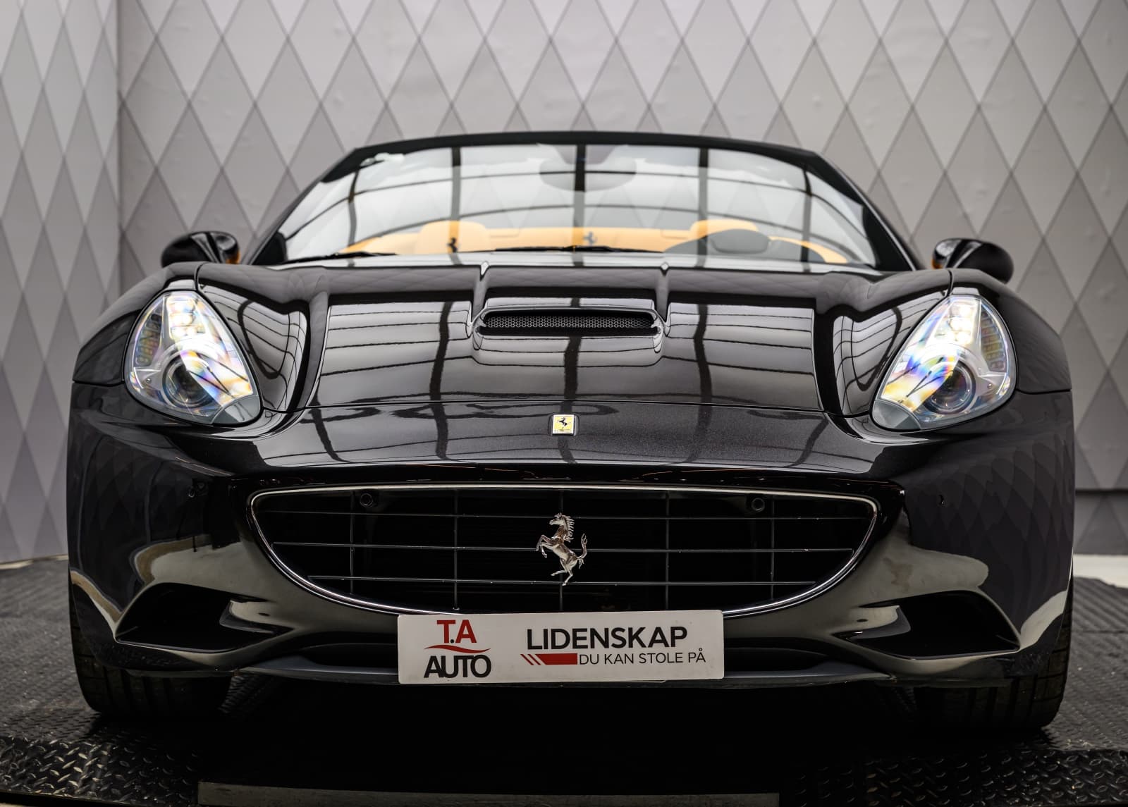 Ferrari California - bilde 3
