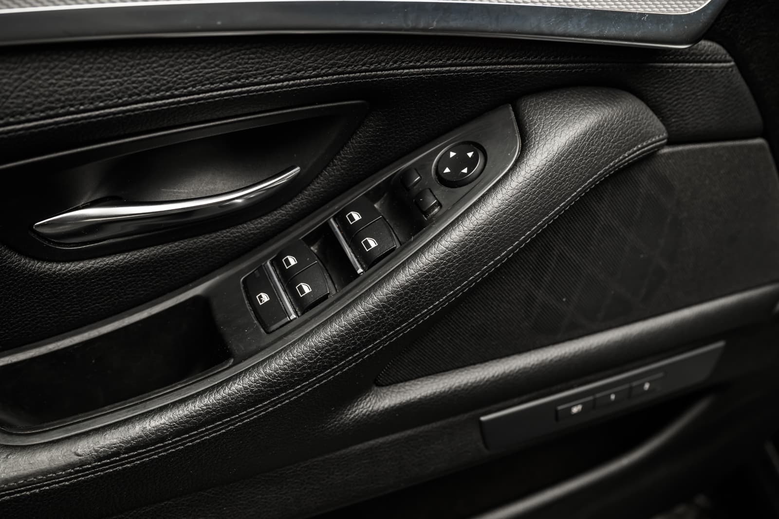 BMW 5-serie - bilde 13