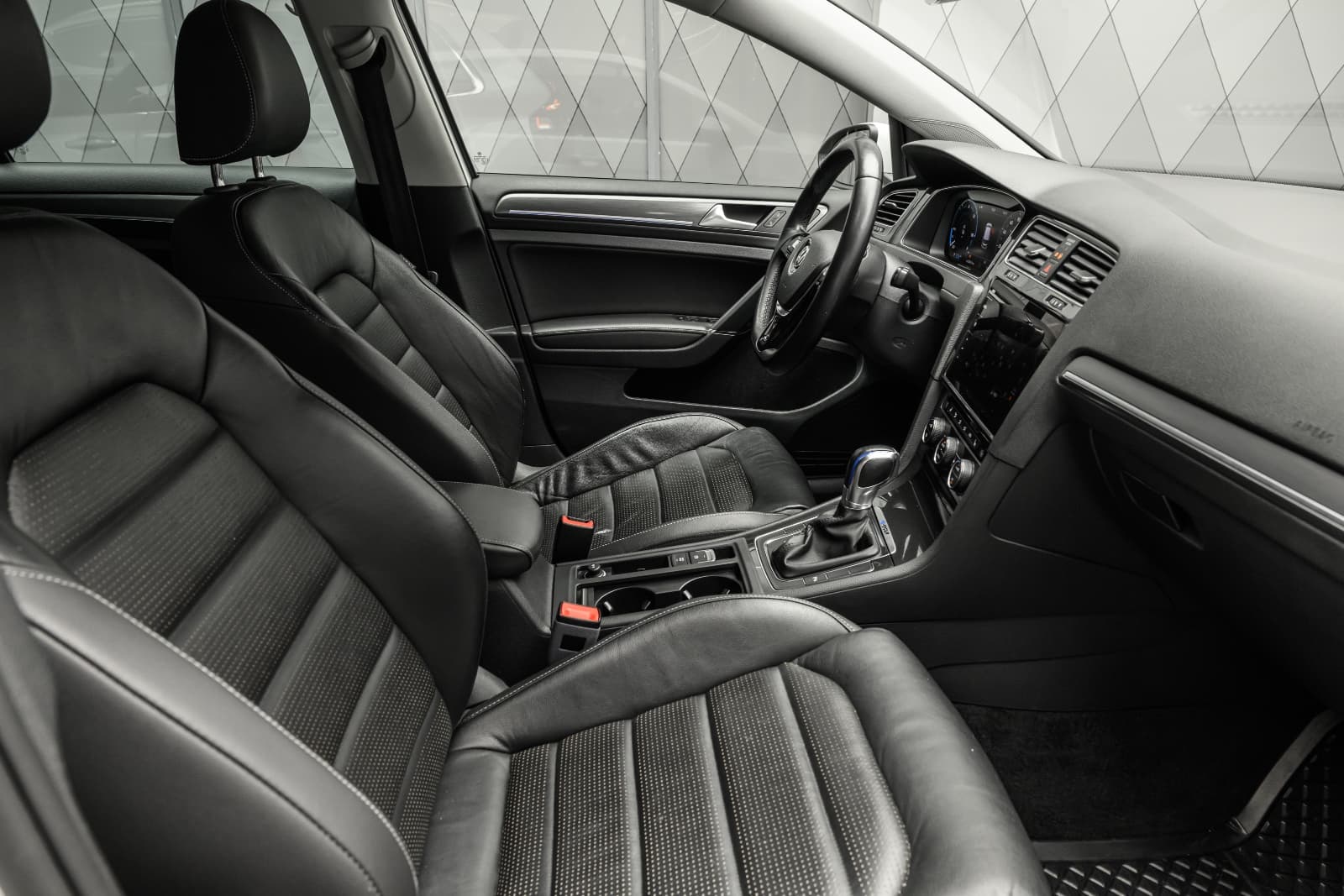 Volkswagen Golf - bilde 15