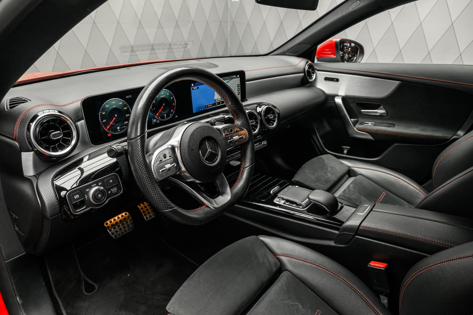 Mercedes-Benz CLA - bilde 16