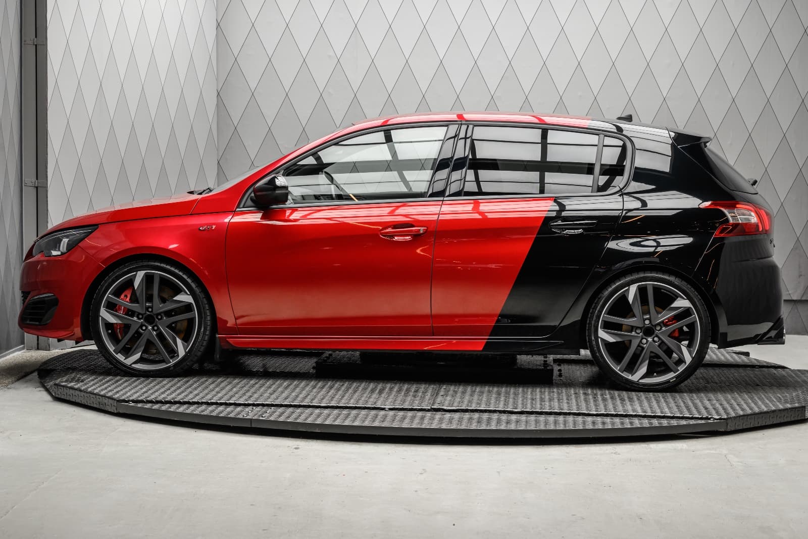 Peugeot 308 - bilde 8