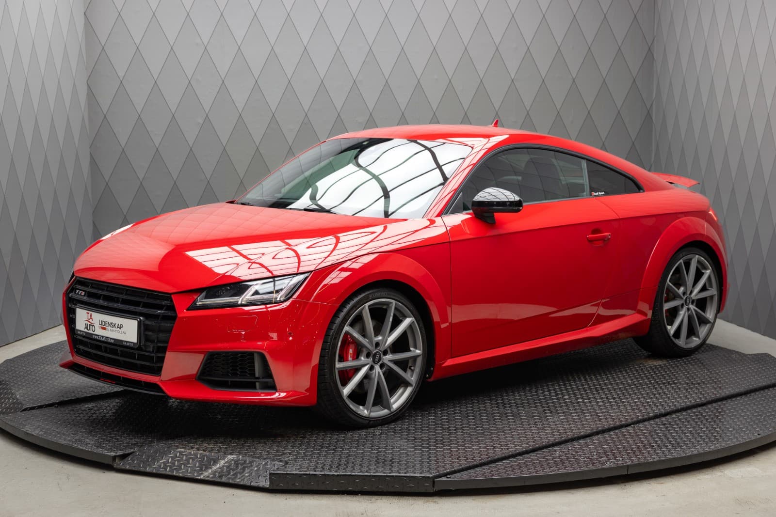 Audi TT - bilde 2